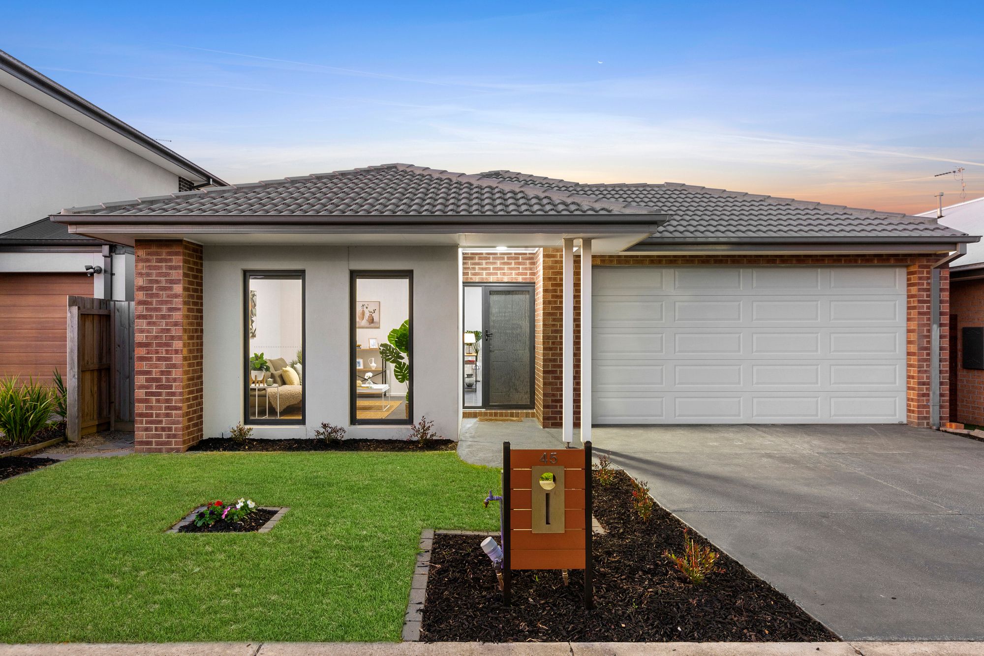 Listing image for 45 Middleton Road, ARMSTRONG CREEK  VIC  3217