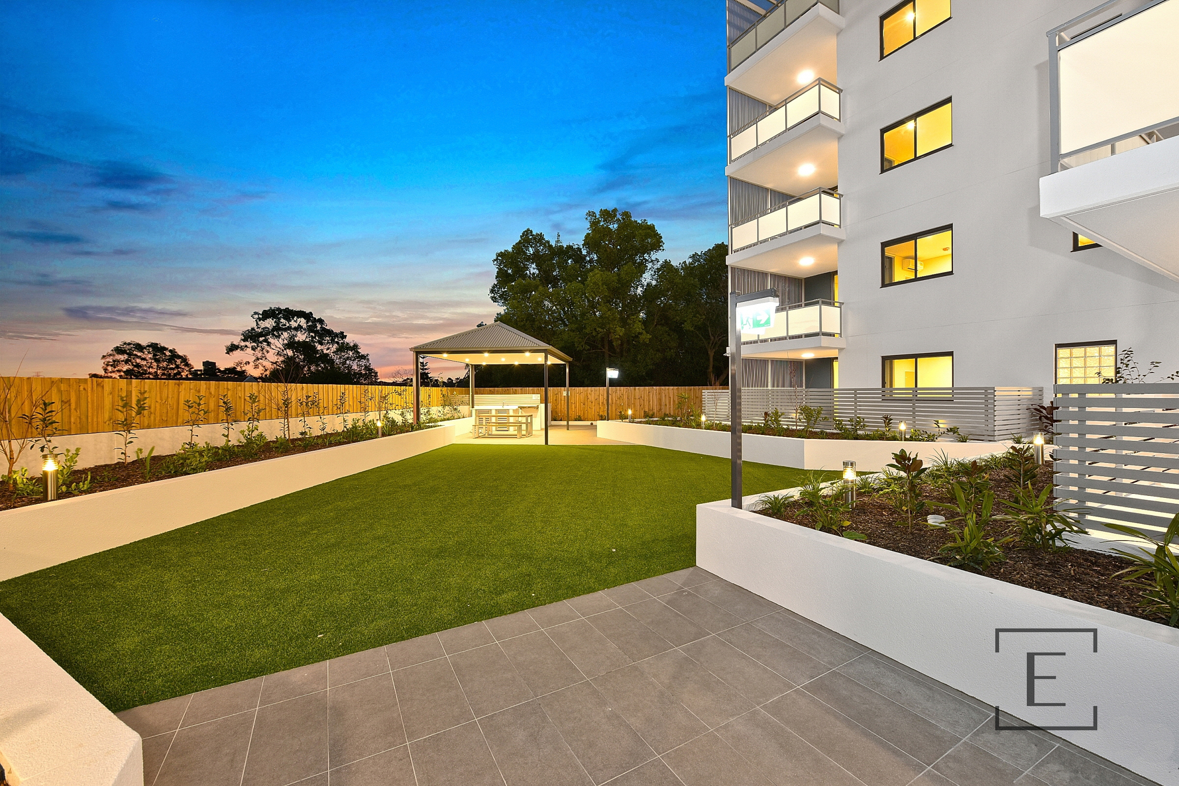 3 / 51 Loftus Crescent, Homebush