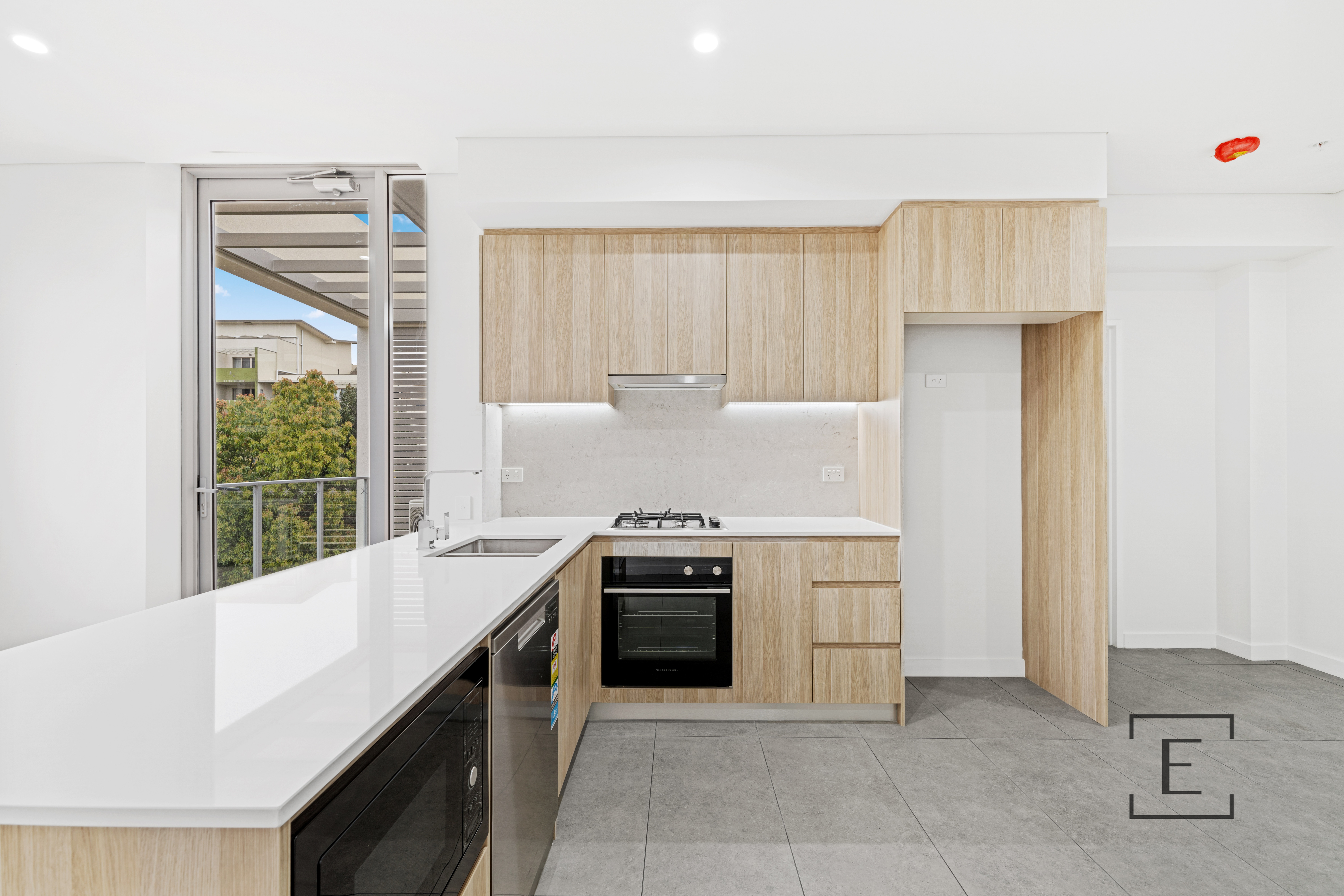 28 Courallie Avenue, Homebush West