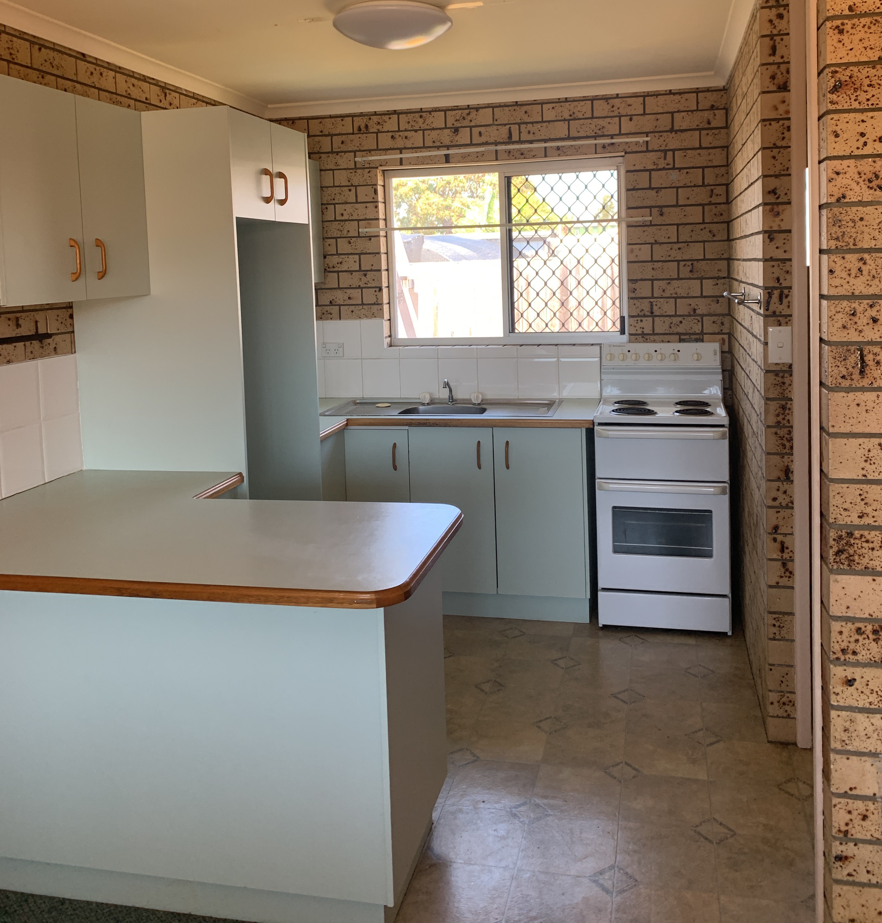 4 / 6 Kehlet Street, Point Vernon