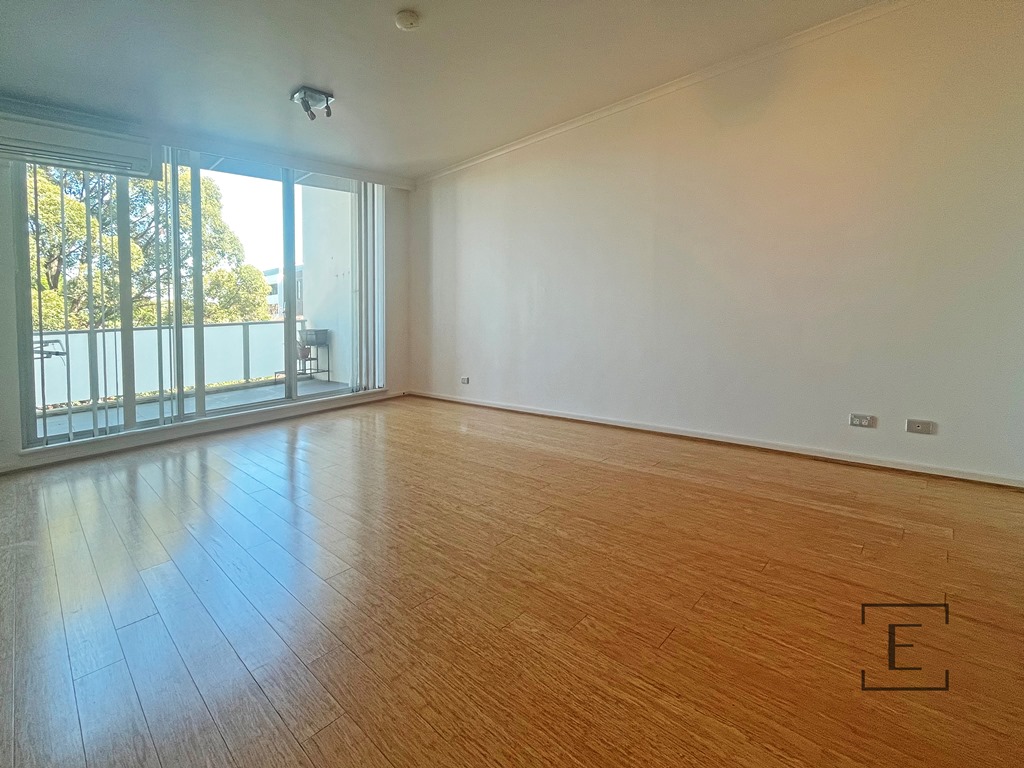 303 / 8 Station Street, Homebush