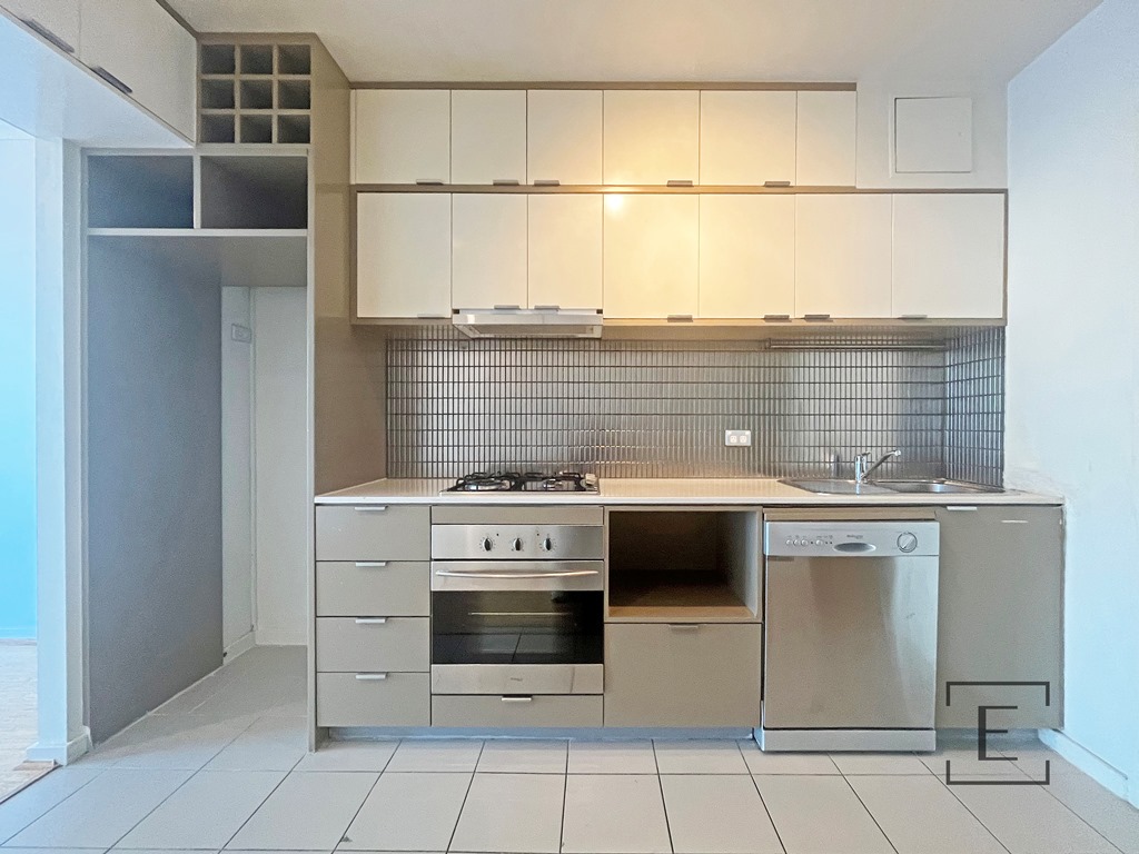 303 / 8 Station Street, Homebush