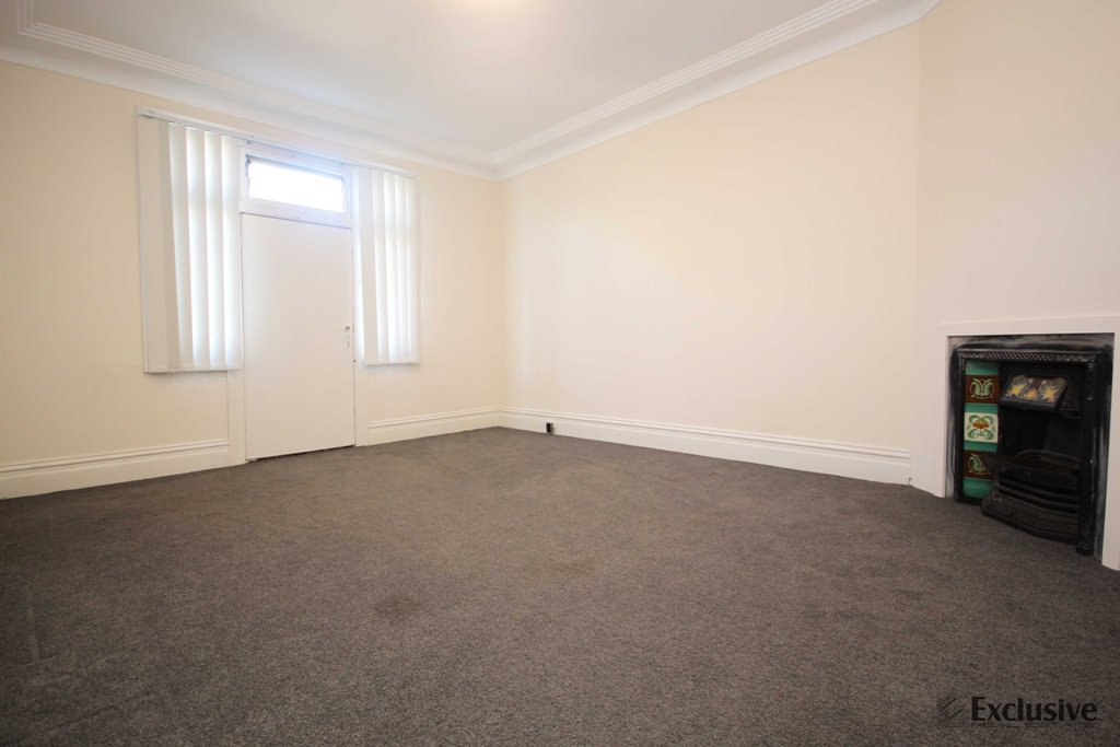 1 / 7 Rochester Street, Homebush