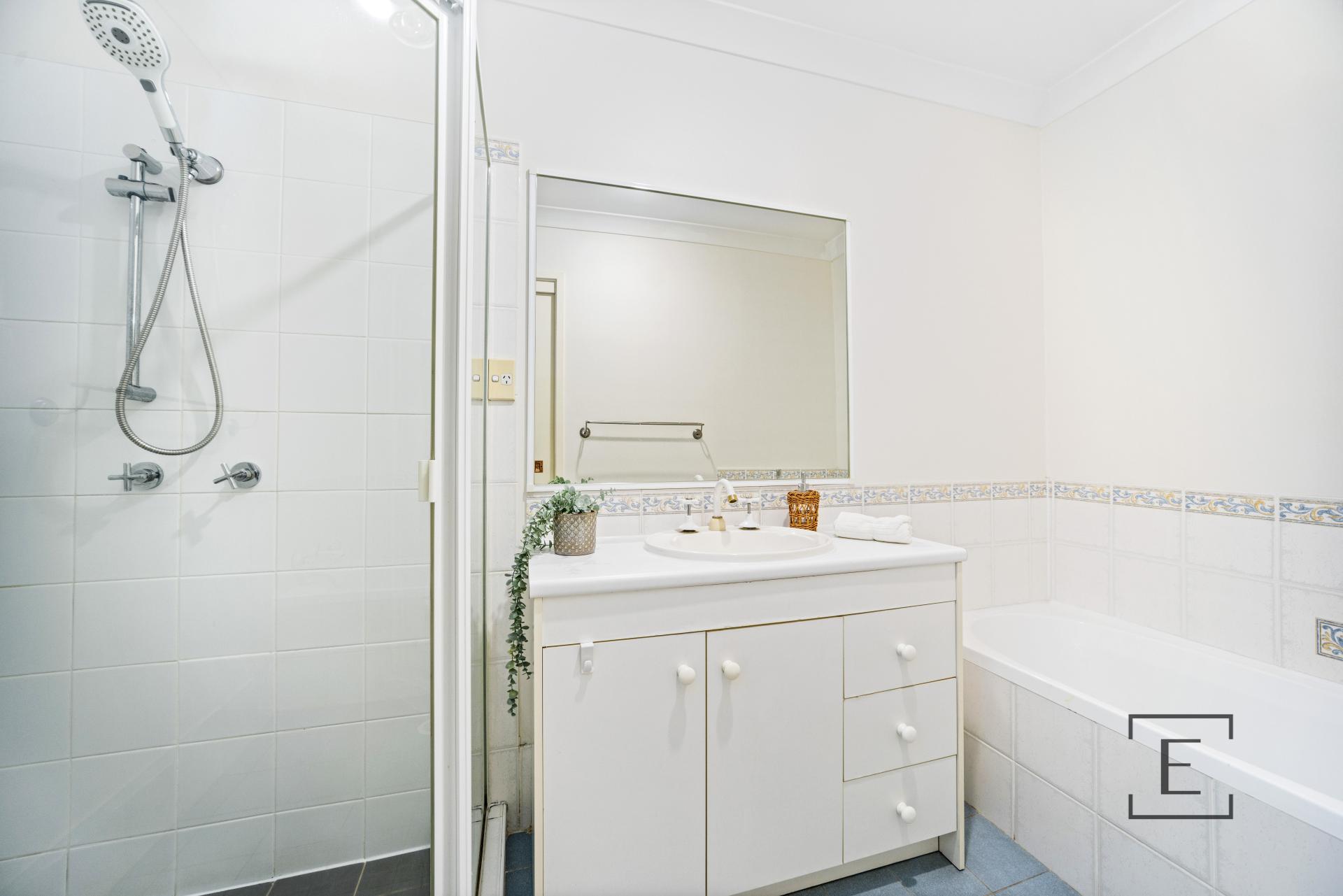 2 / 104 Constitution Road West, Meadowbank