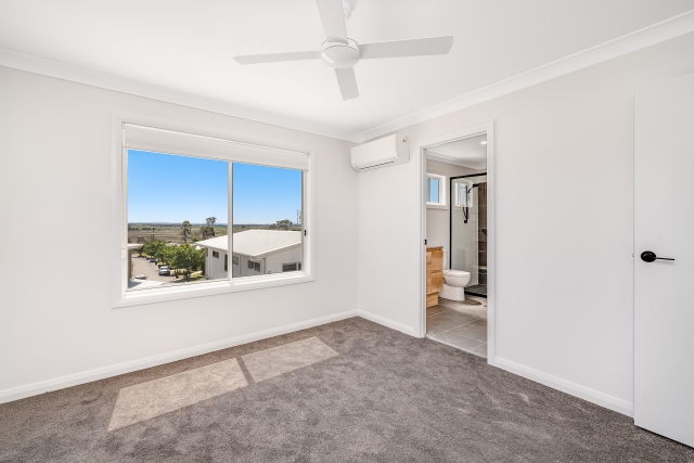 13 Kaibug Close, Fletcher