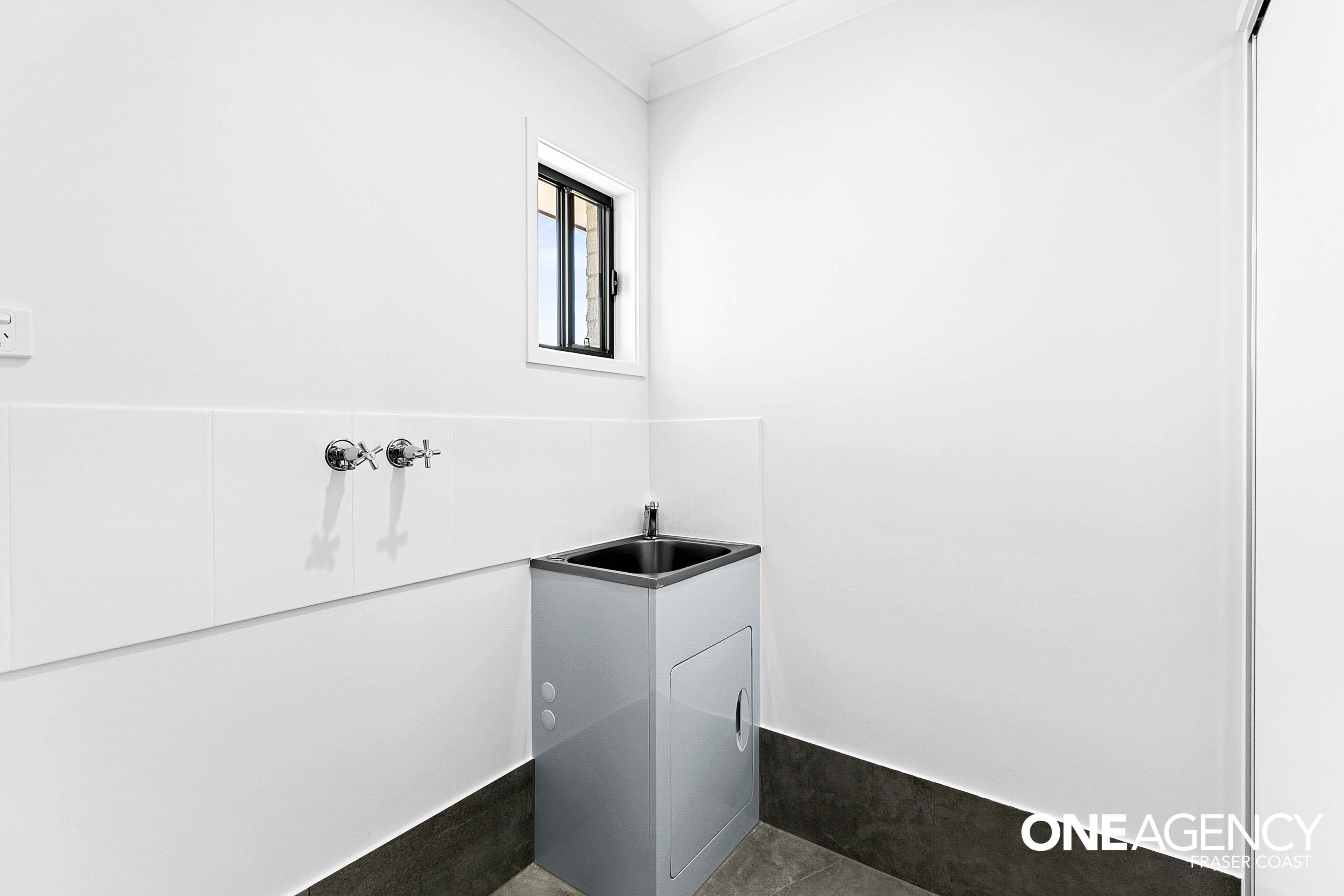 10 Coolamon Court, Urraween