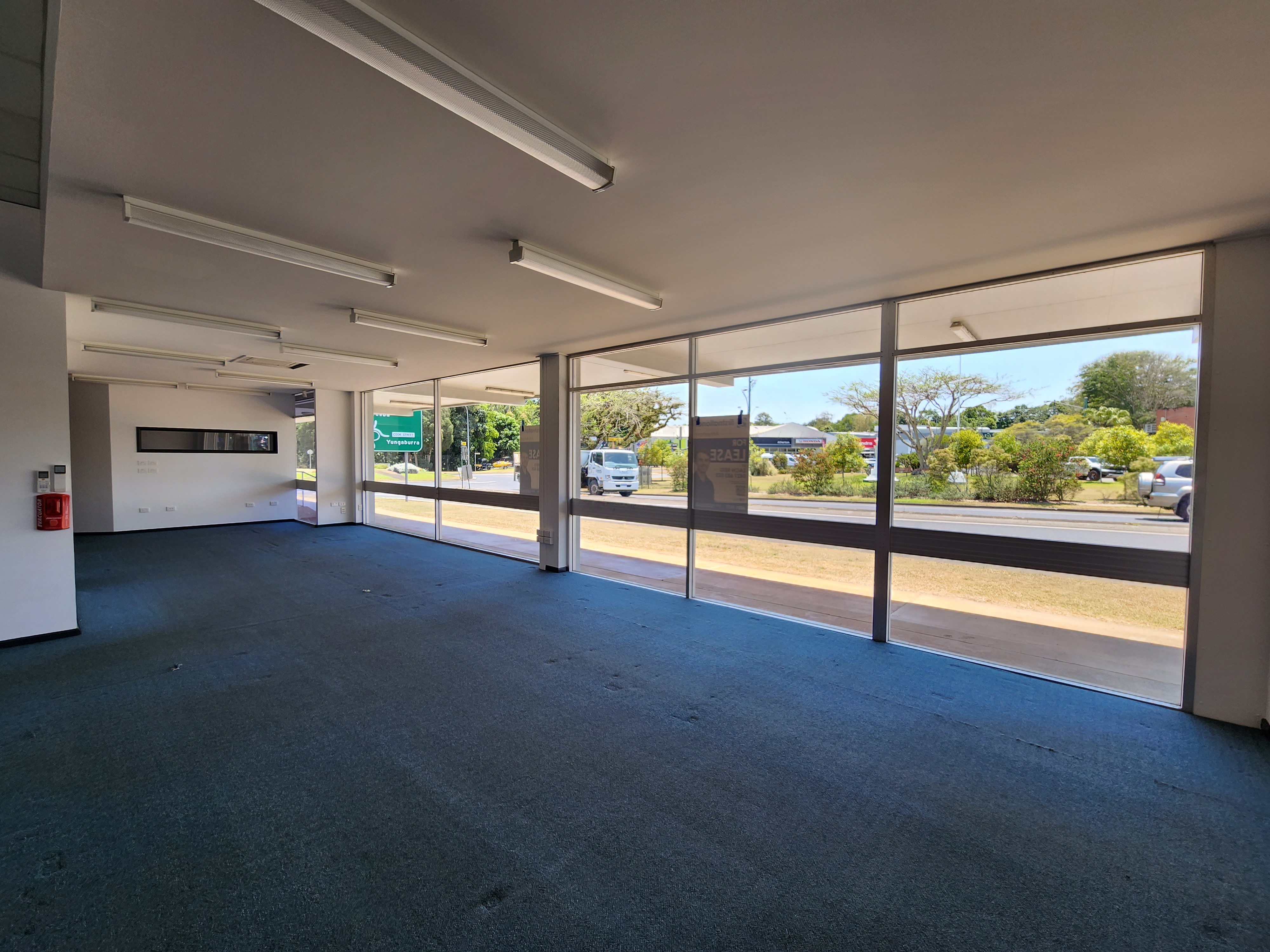 1 Main Street, Atherton