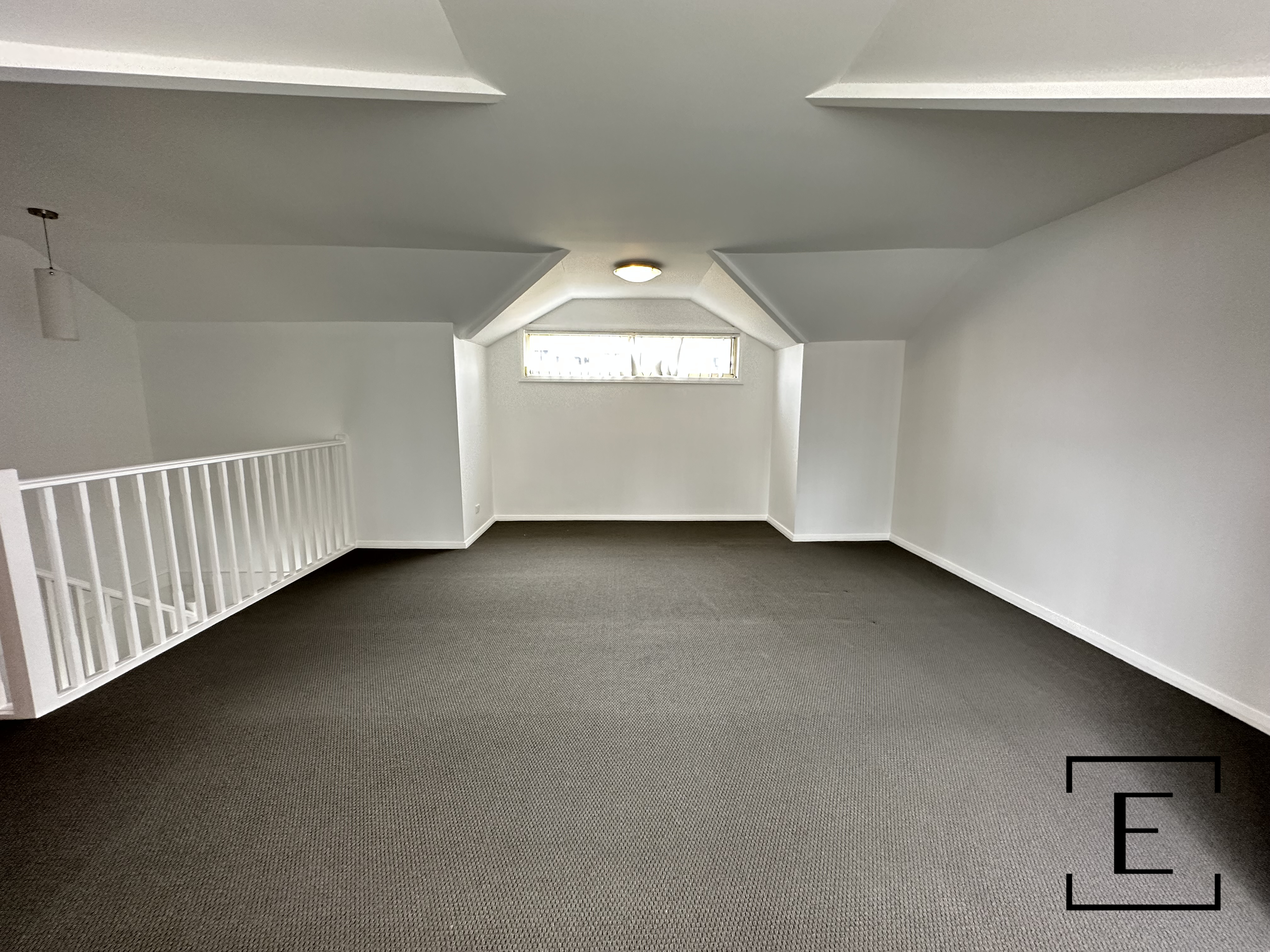 11 / 4 Bridge Road, Homebush