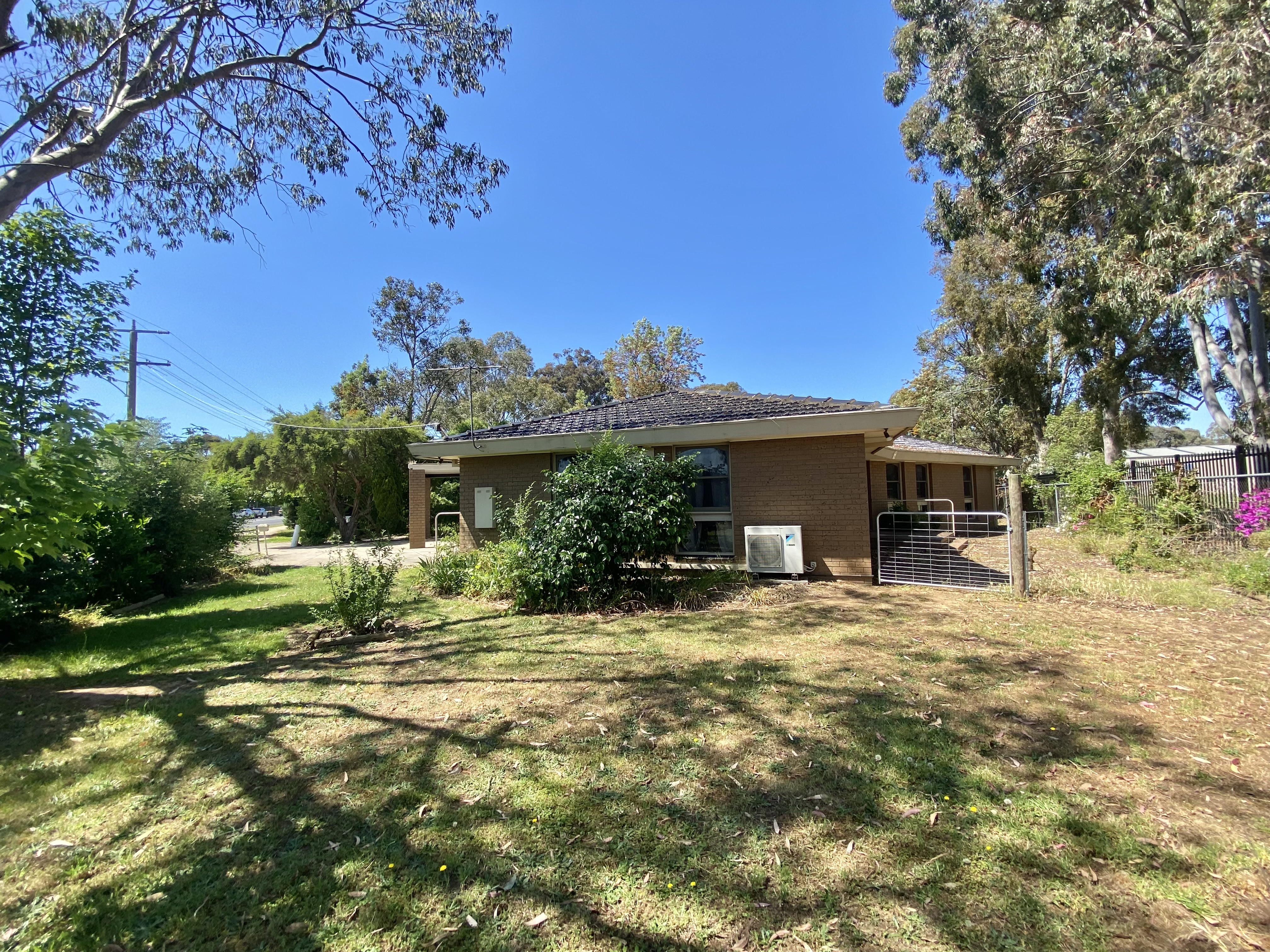 15 Edwards Street, Wangaratta