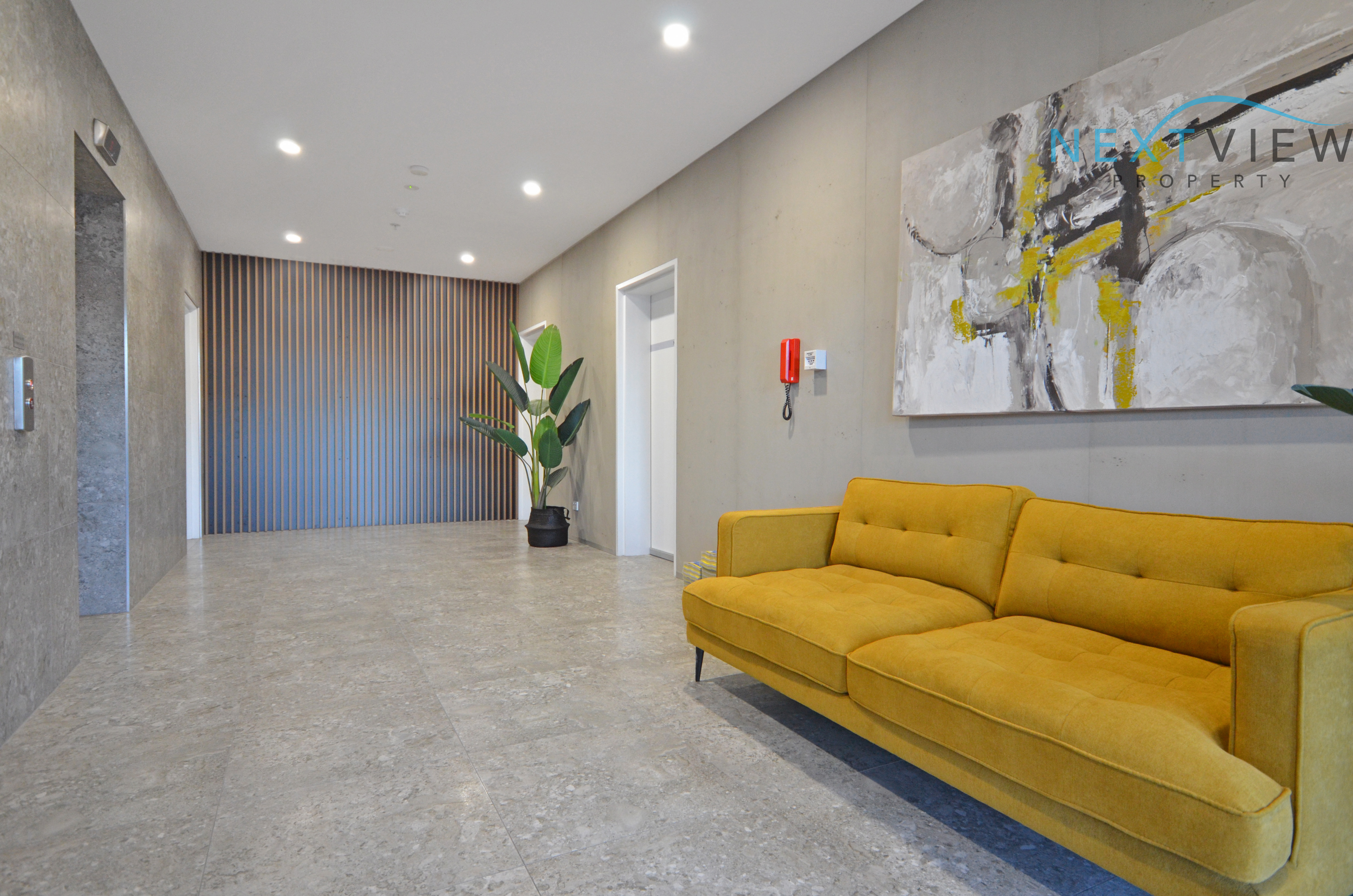 E802 / 11 Charles Street, Wickham