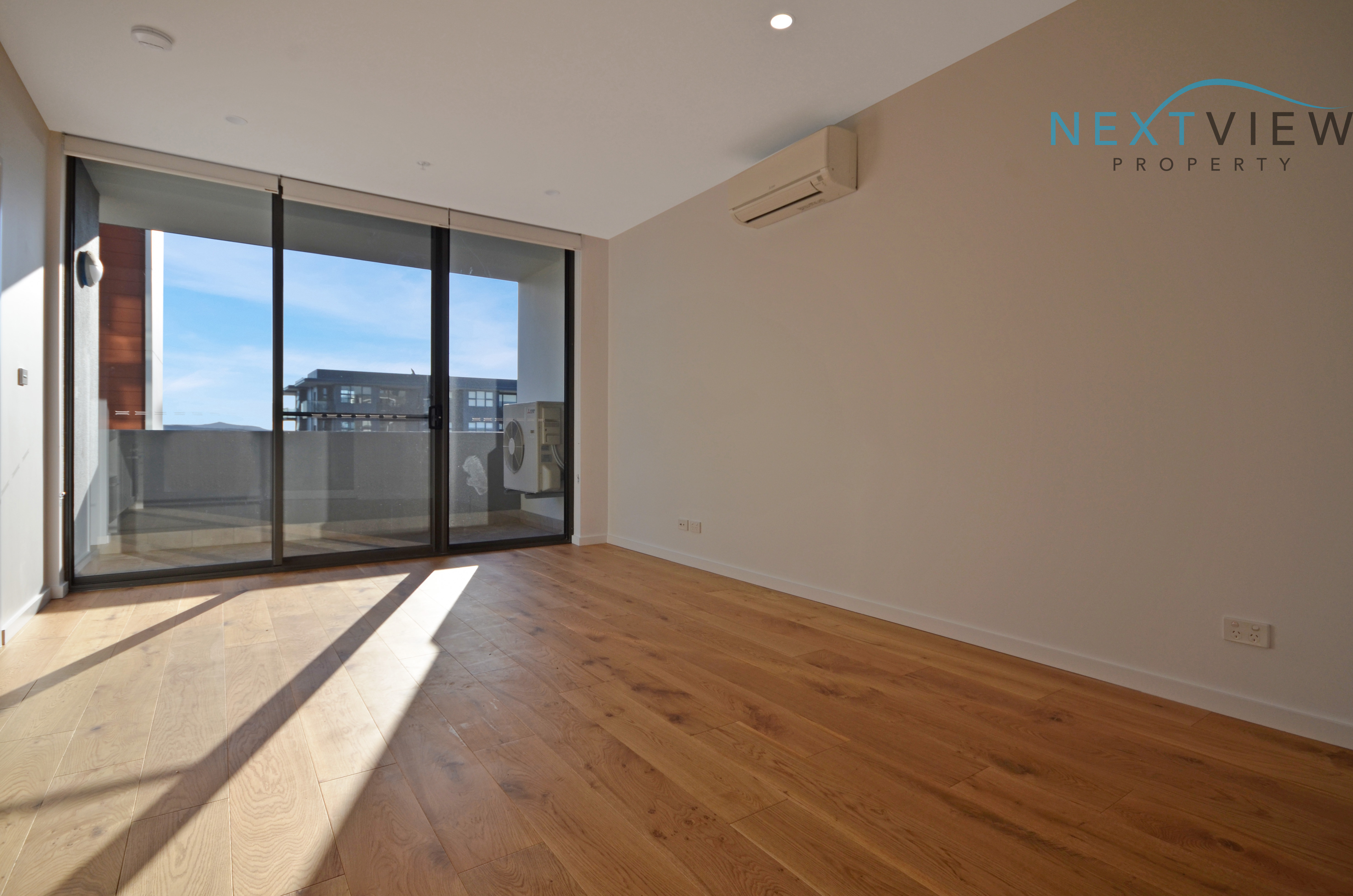 E802 / 11 Charles Street, Wickham