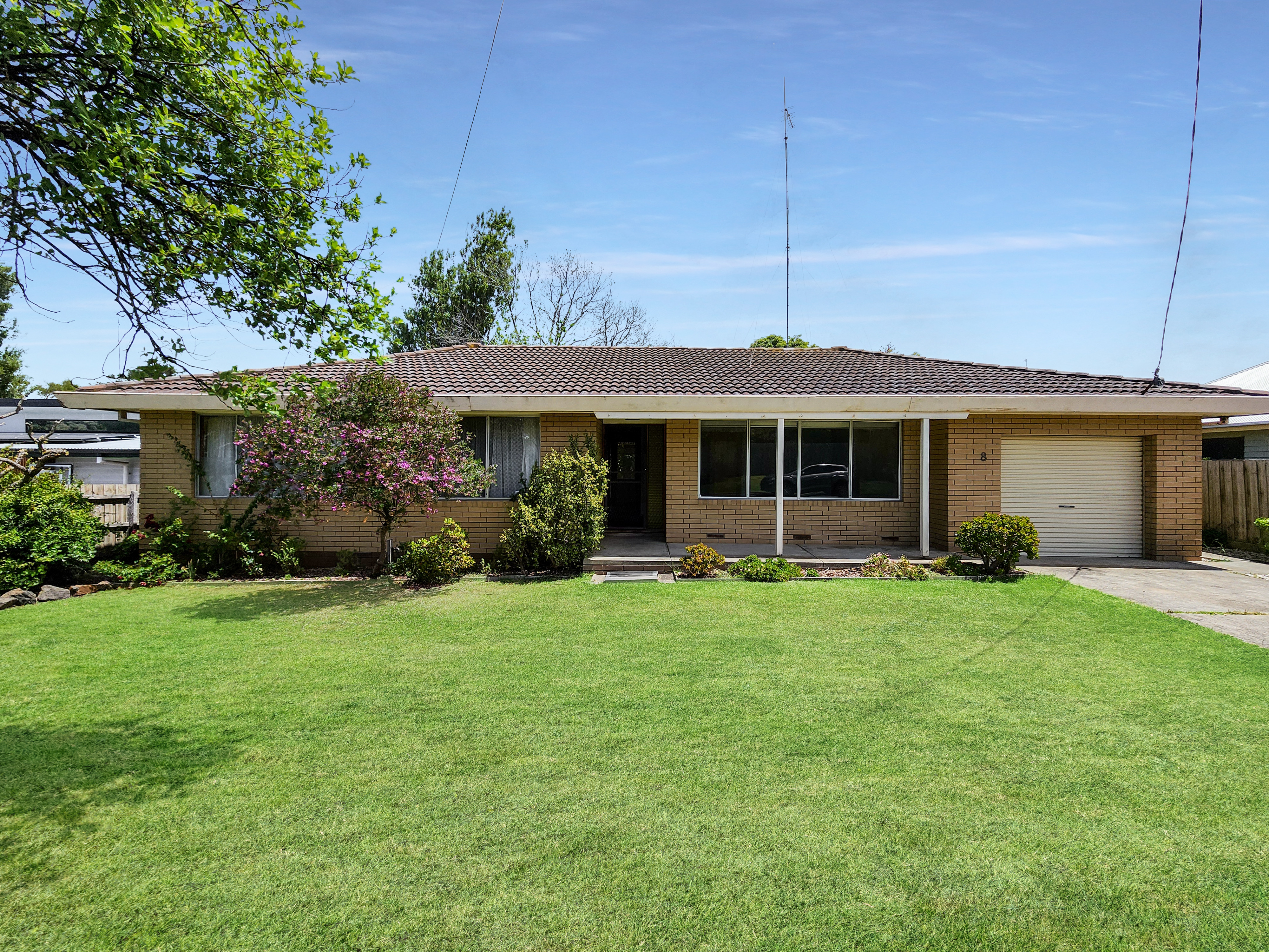 Listing image for 8 Sunset Place, OCEAN GROVE  VIC  3226