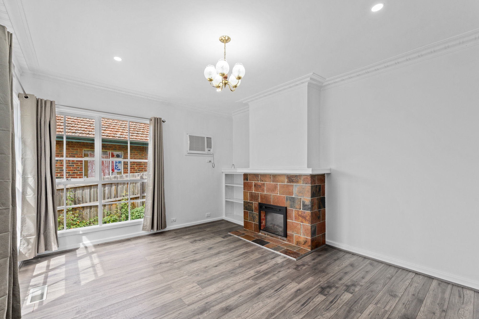 Modern Home in Prime Mount Waverley Location