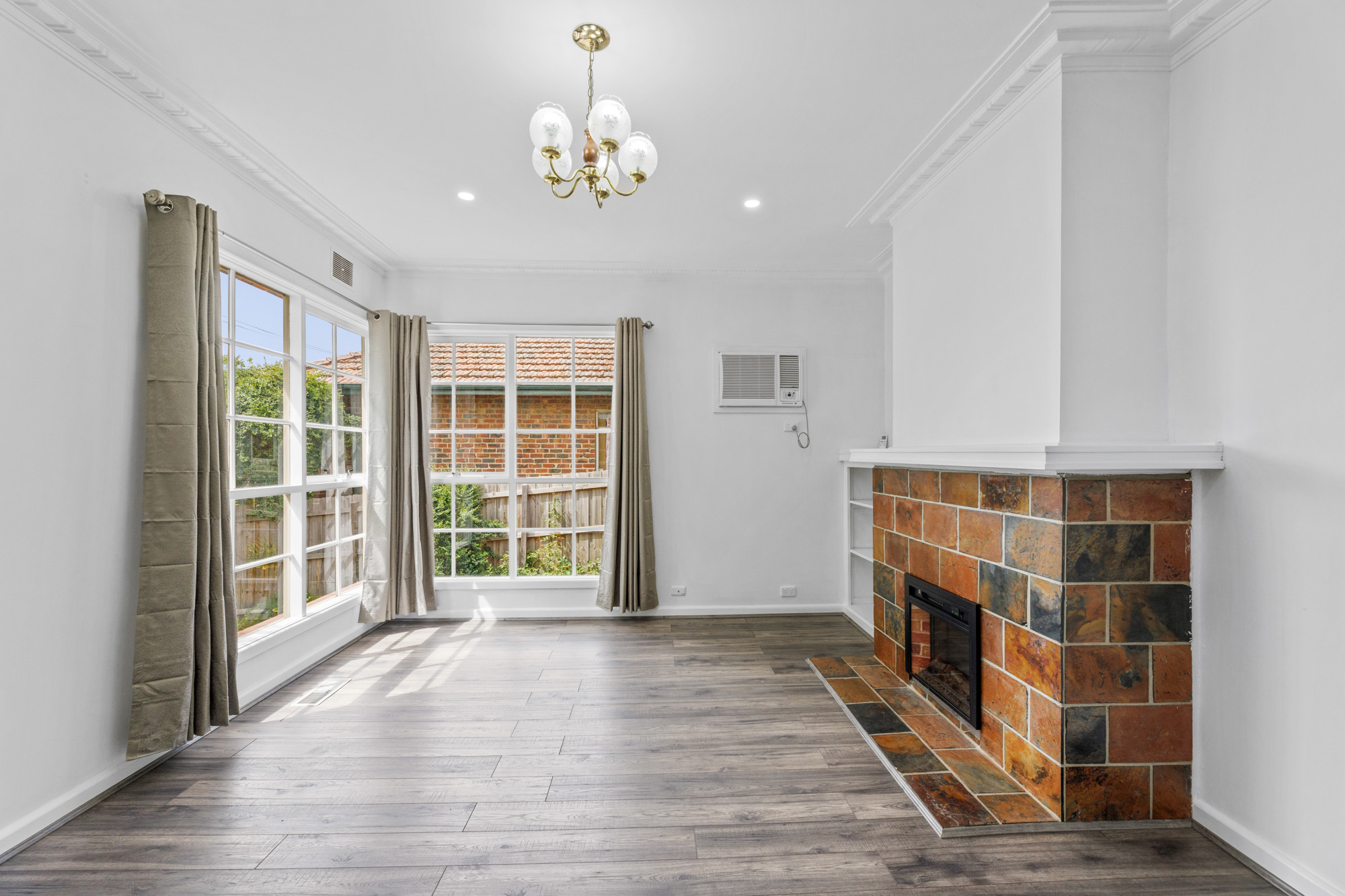 Modern Home in Prime Mount Waverley Location