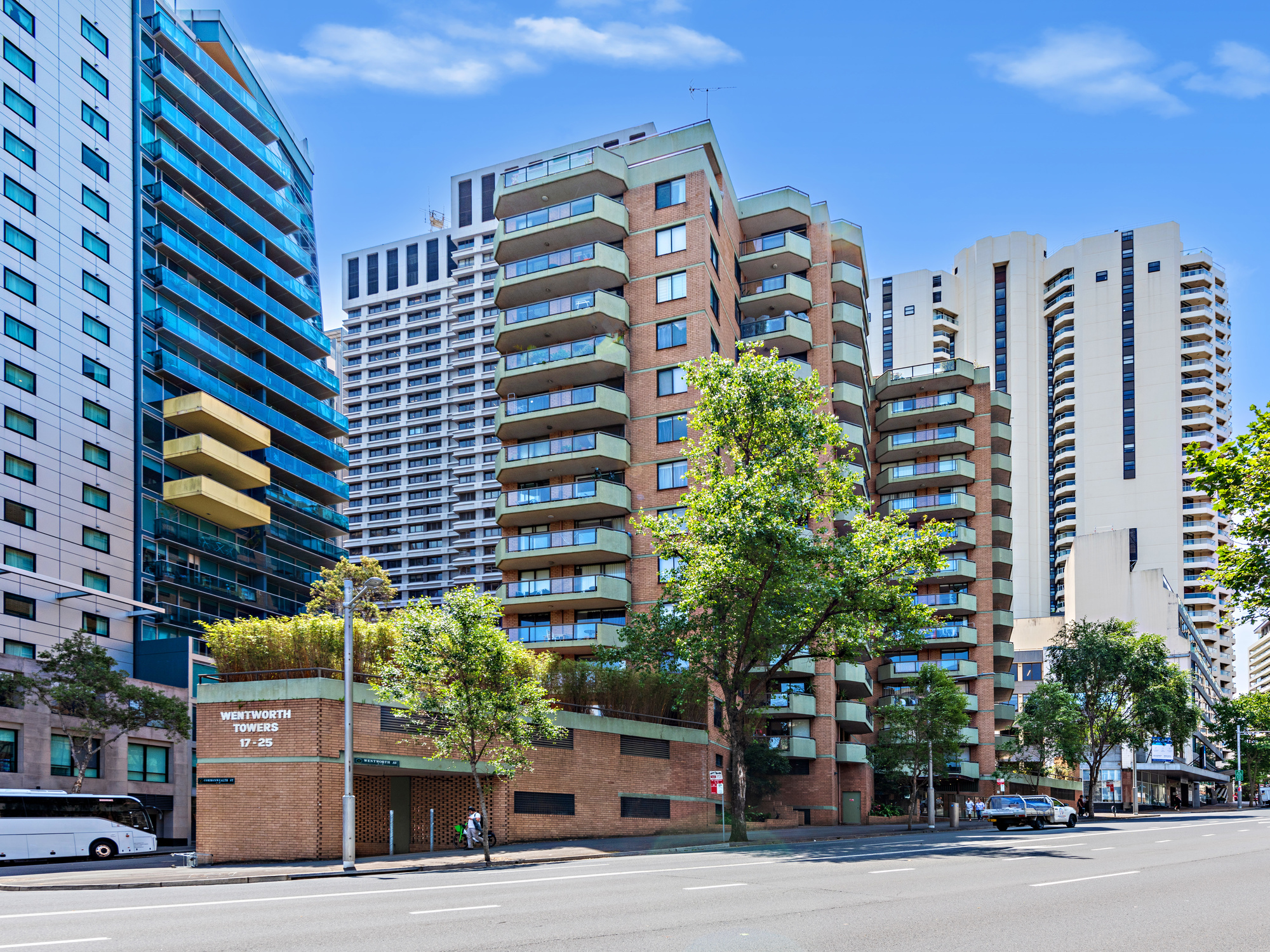 25 Wentworth Avenue