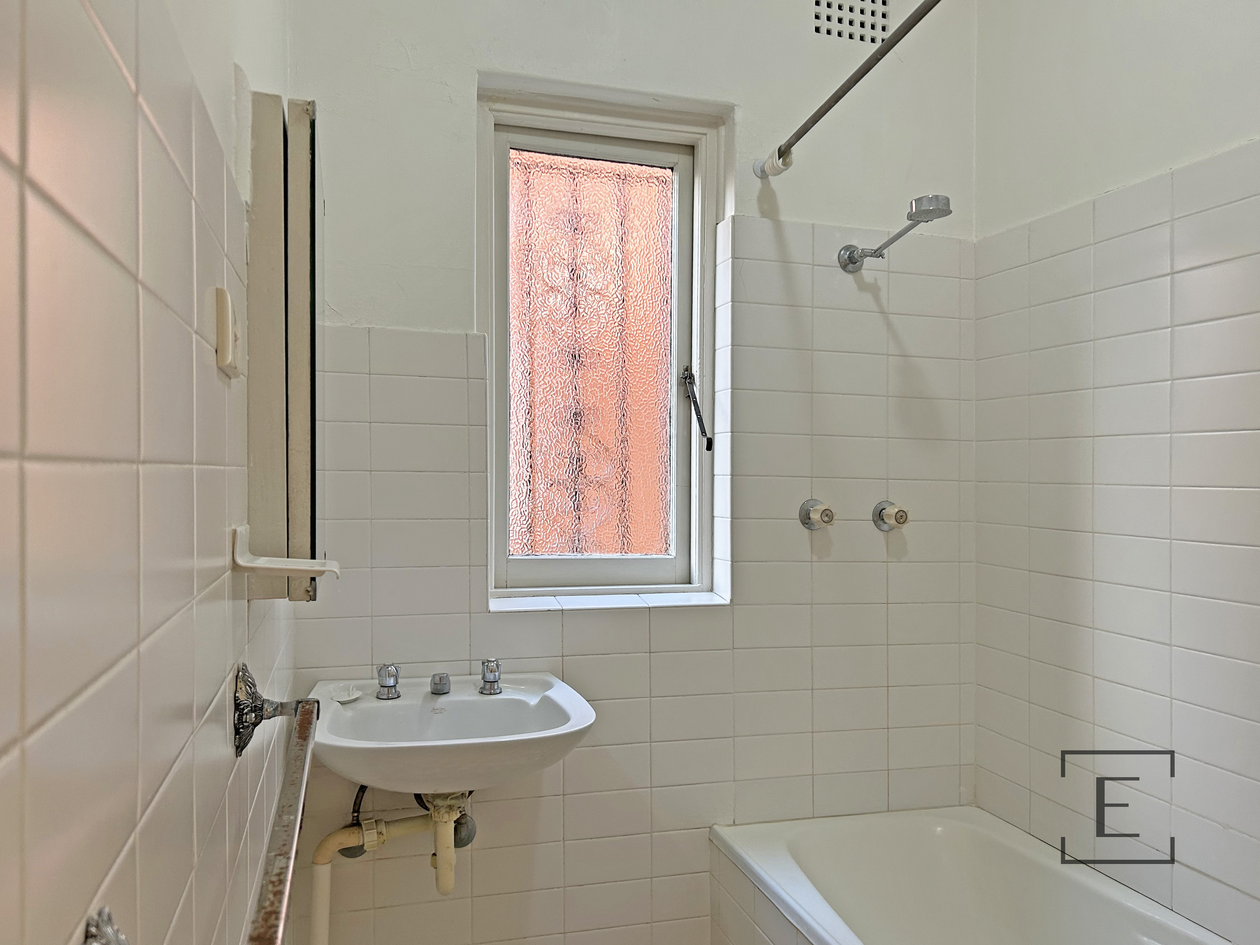 2 / 68 Henrietta Street, Waverley