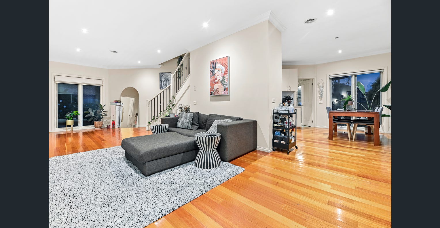 3 / 2 Kuebler Street, Glen Waverley