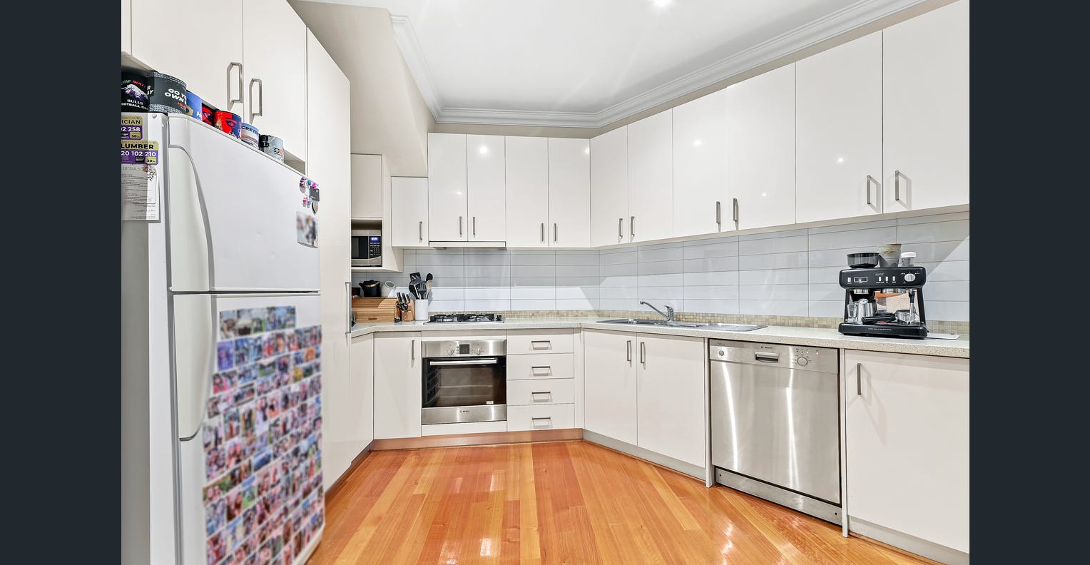 3 / 2 Kuebler Street, Glen Waverley