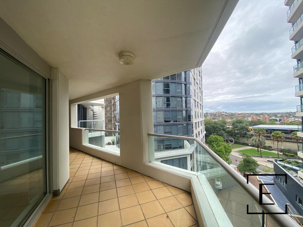 1605 / 12 Glen Street, Milsons Point