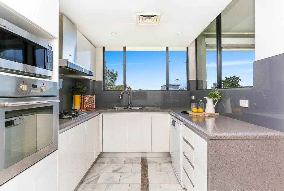 12 / 8 Bennett Street, Mortlake