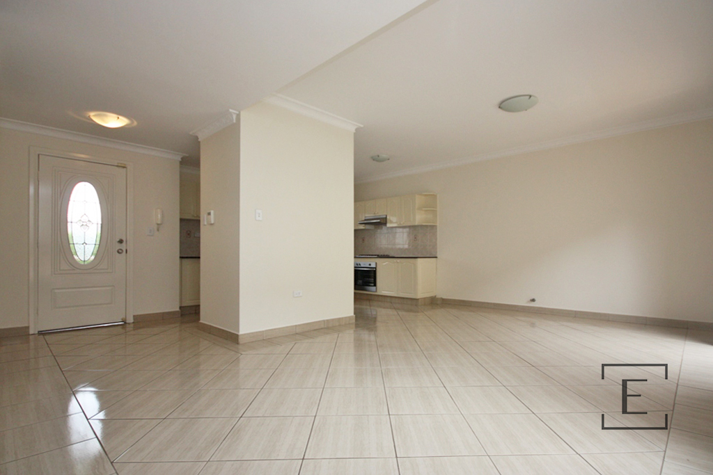 2 / 7 Montrose Road, Abbotsford