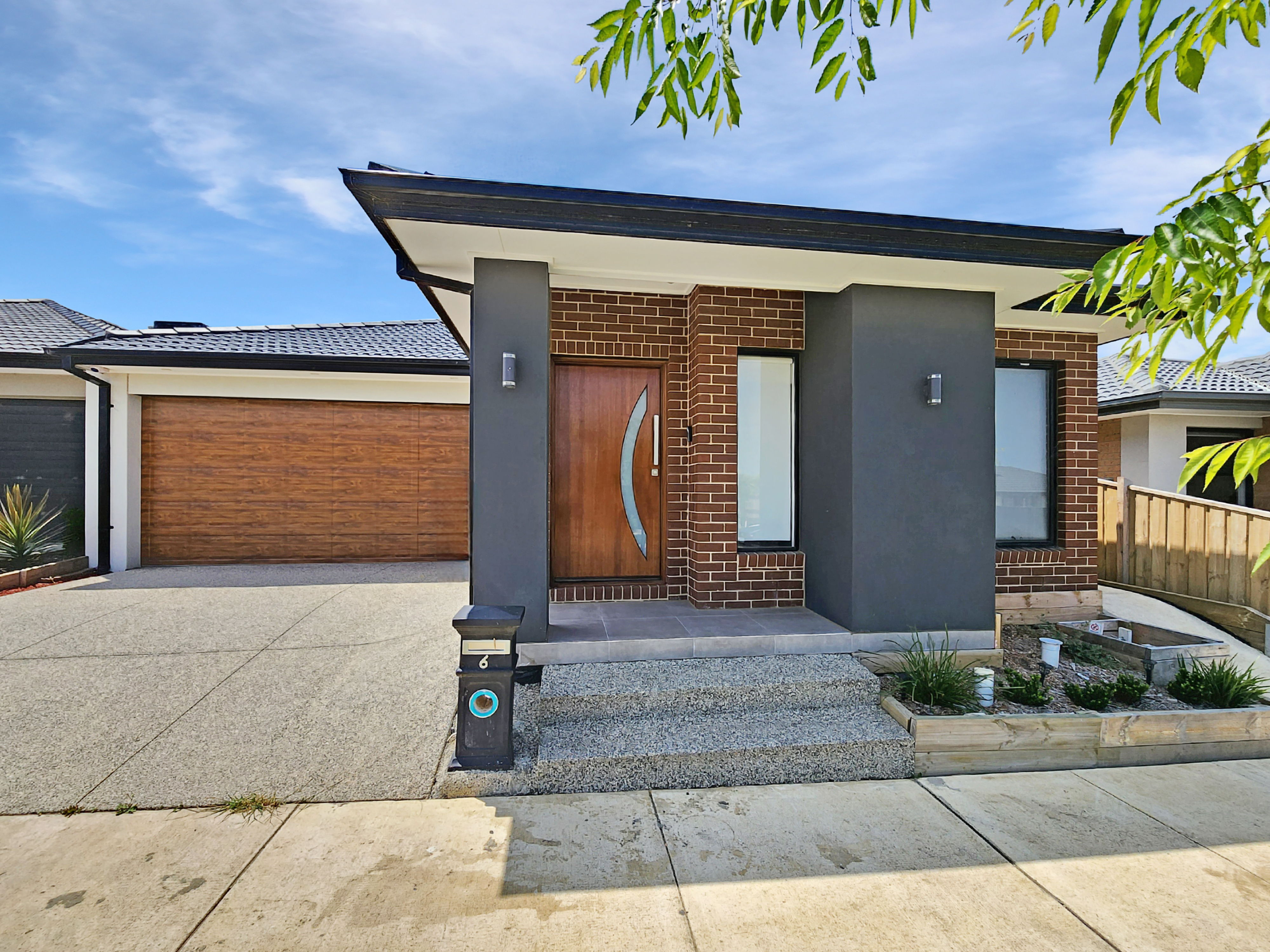 Listing image for 6 Arnold Circuit, CHARLEMONT  VIC  3217