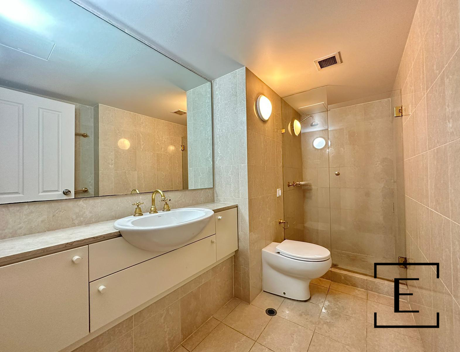 1605 / 12 Glen Street, Milsons Point