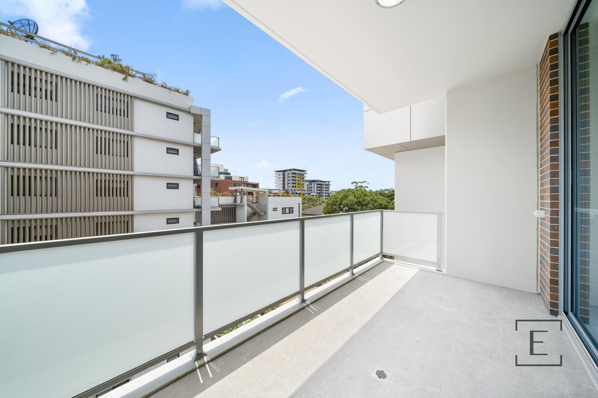 201 / 10 Smallwood Avenue, Homebush