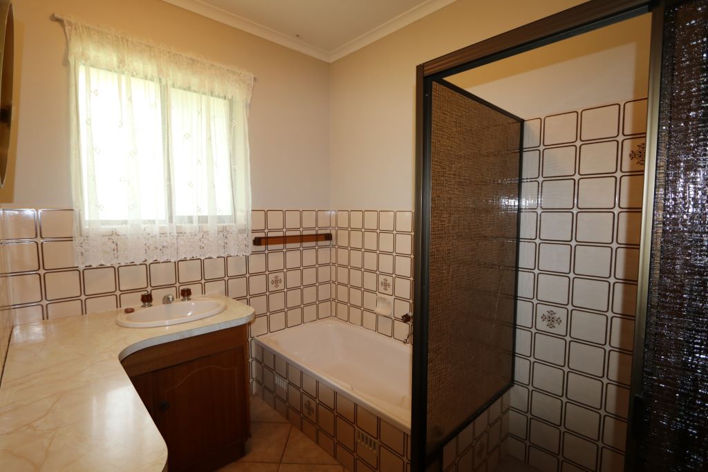 51 Louden Hill Road, Ob Flat