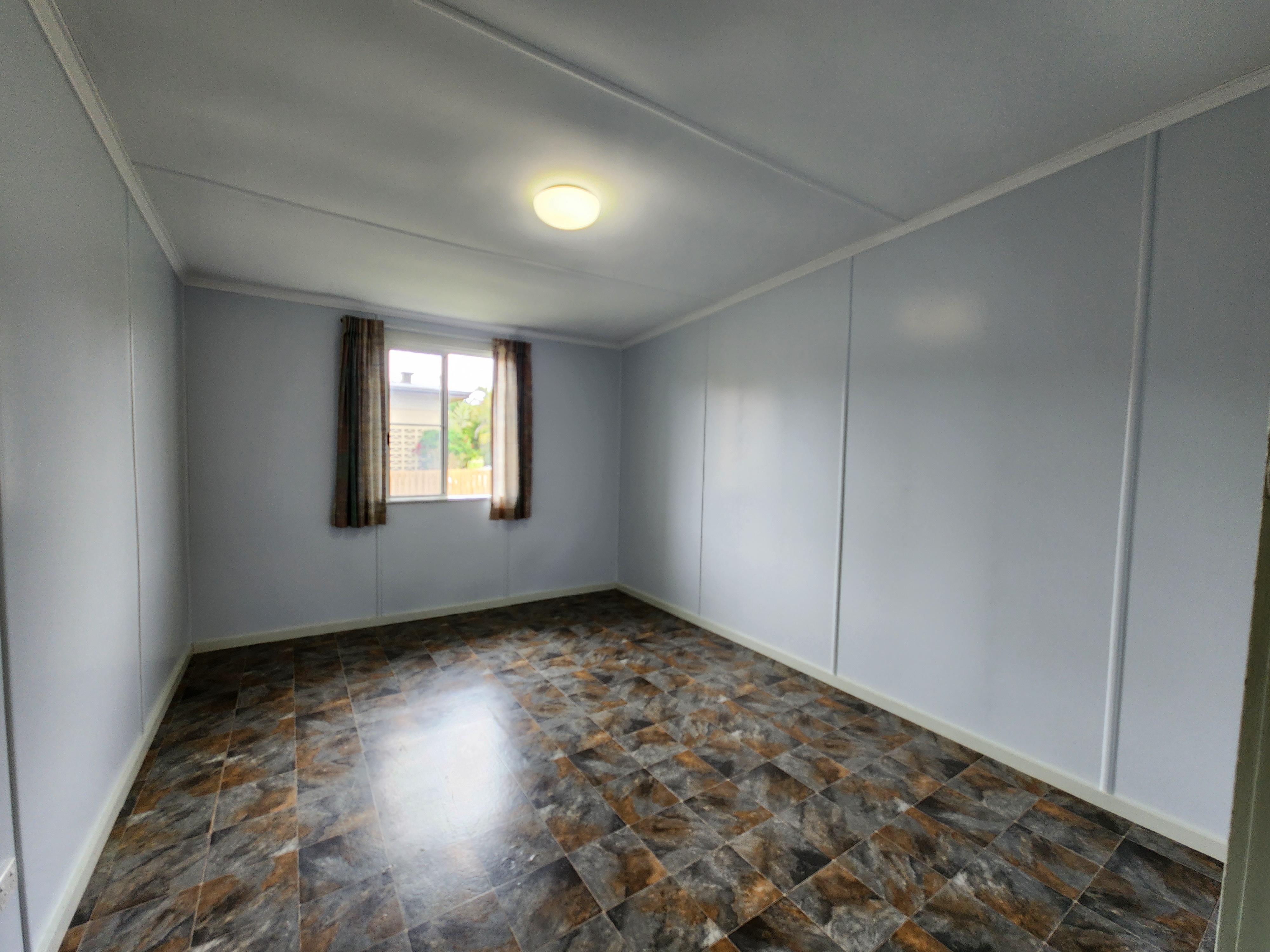 12 Gray Street, Atherton