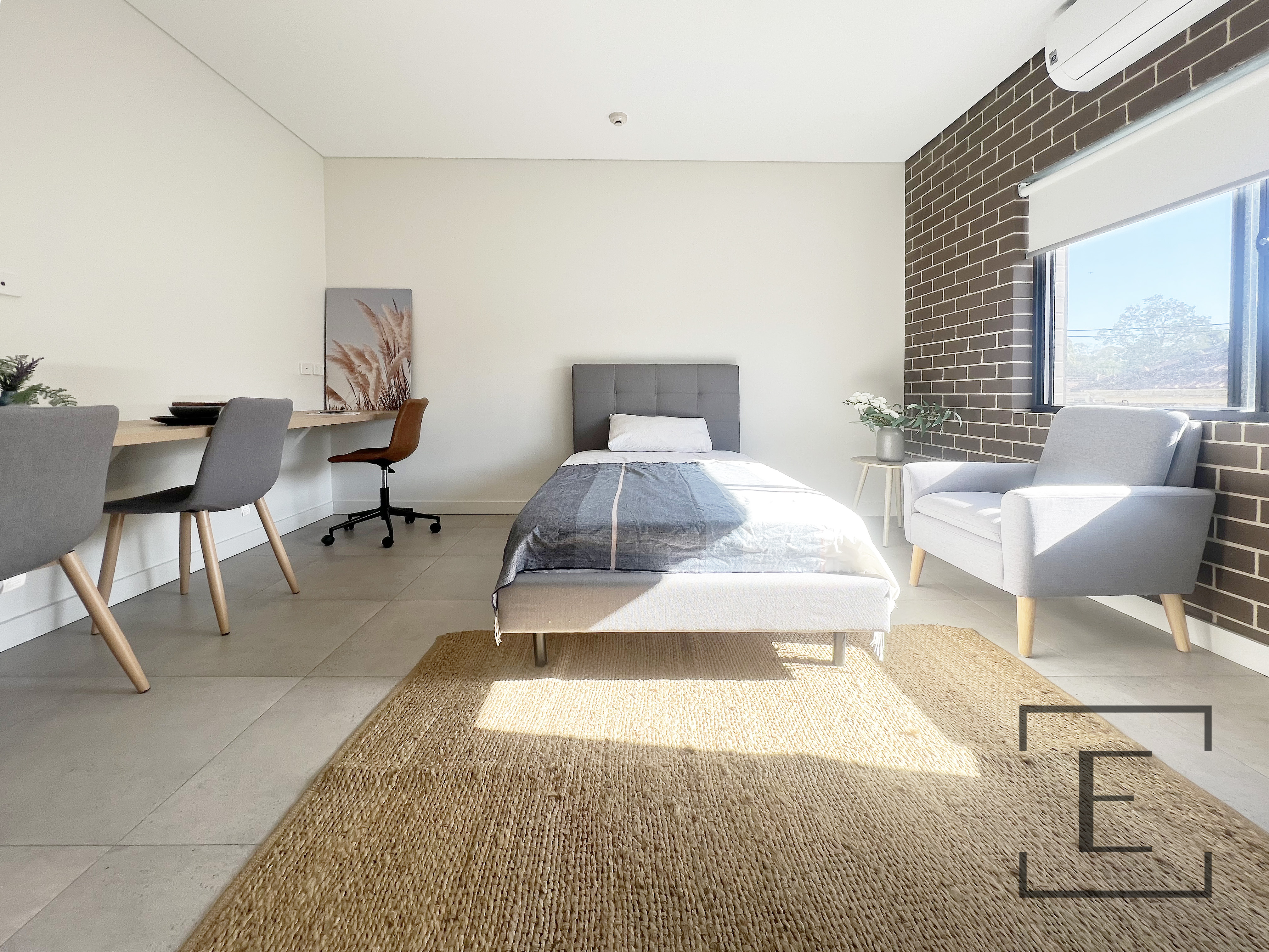 4 Rippon Avenue, Dundas