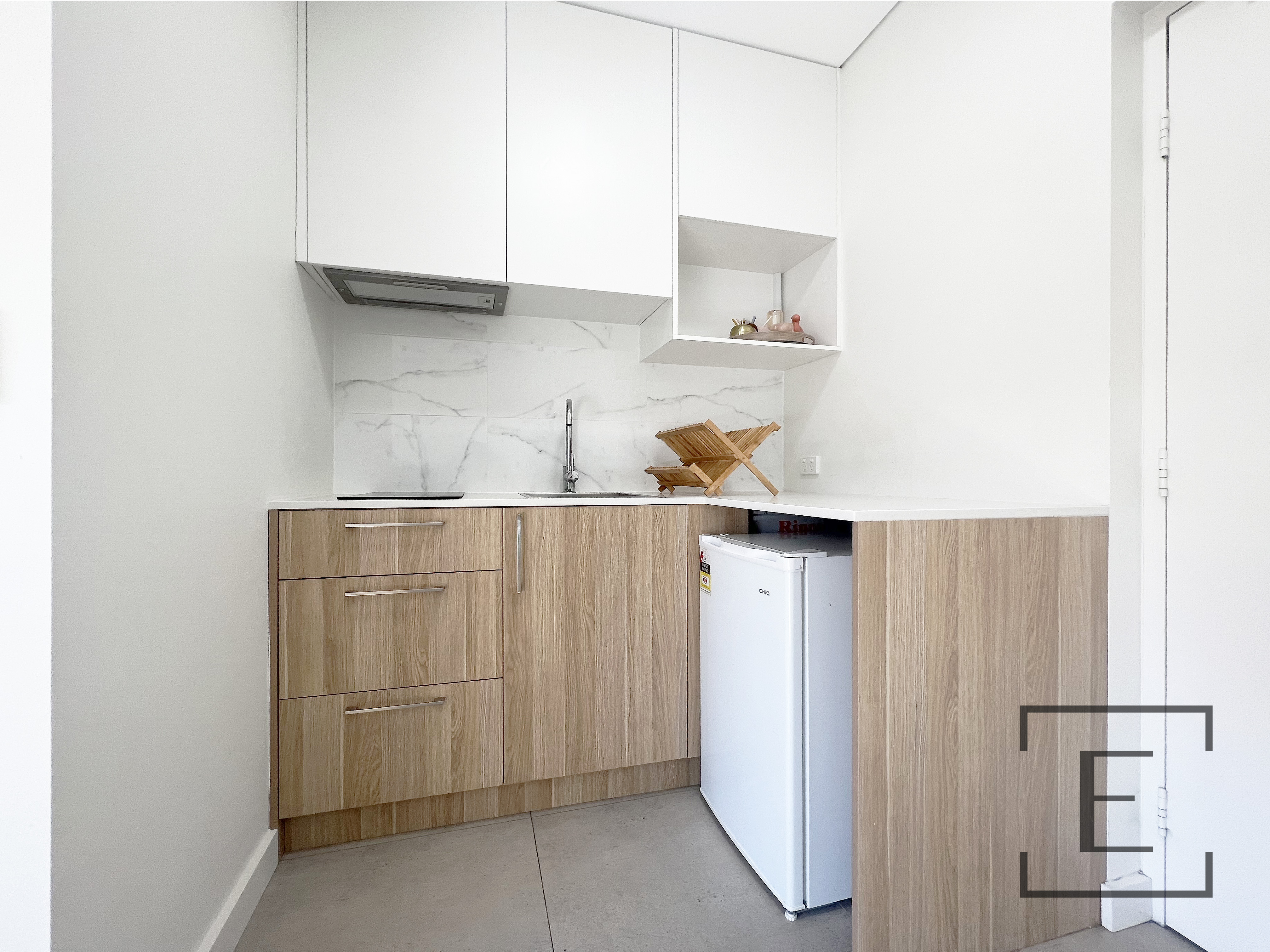 4 Rippon Avenue, Dundas