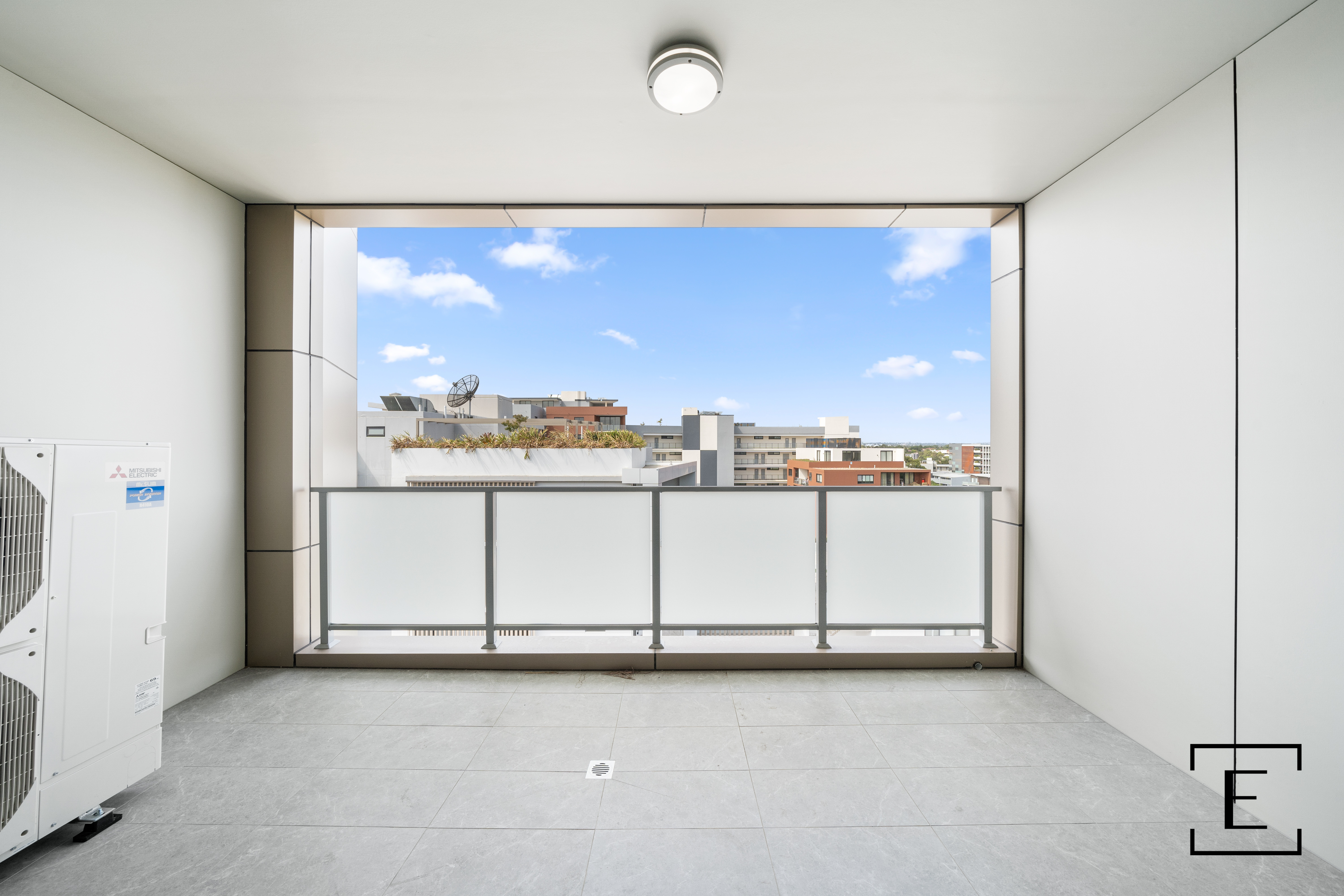 705 / 10 Smallwood Avenue, Homebush