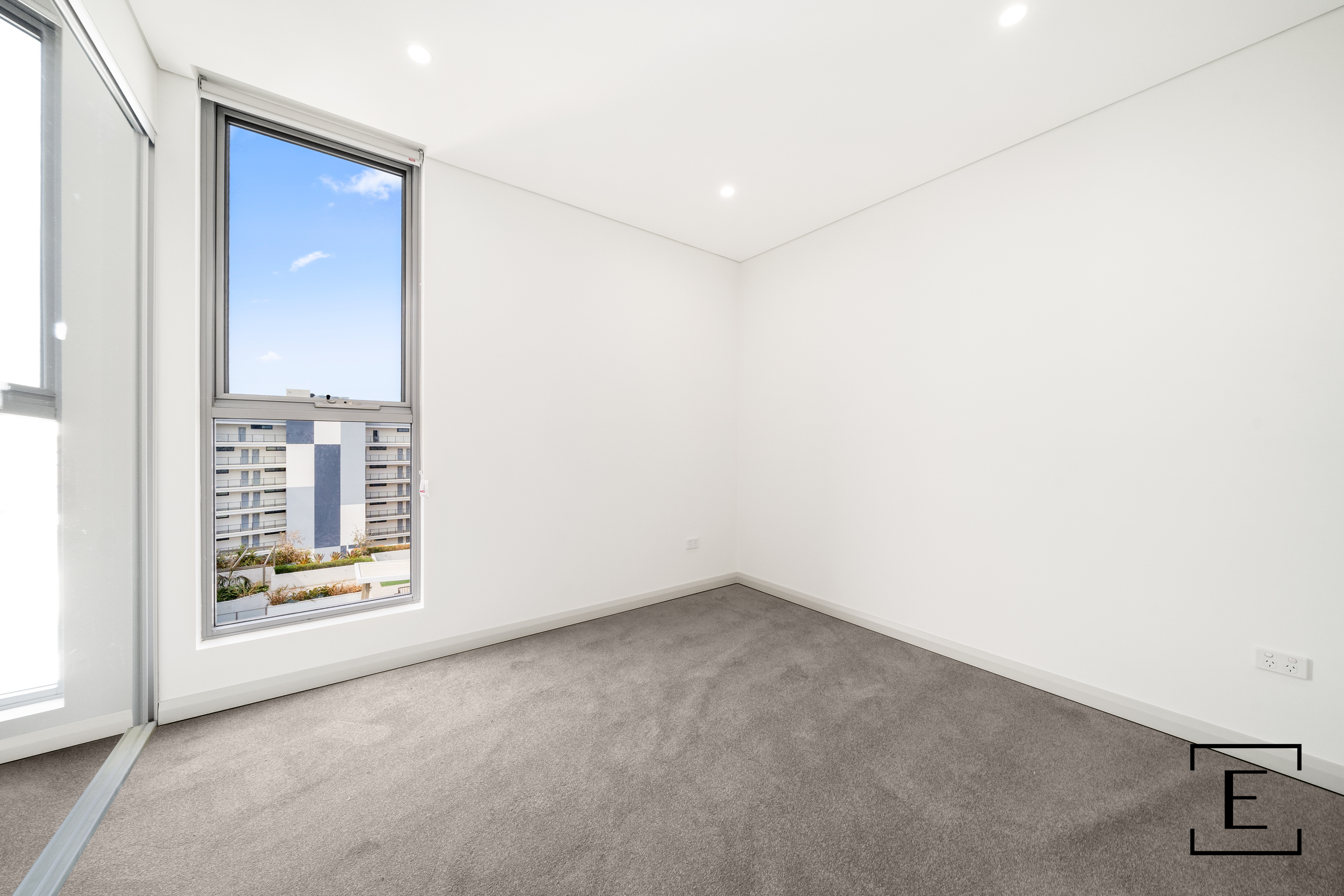 605 / 10 Smallwood Avenue, Homebush