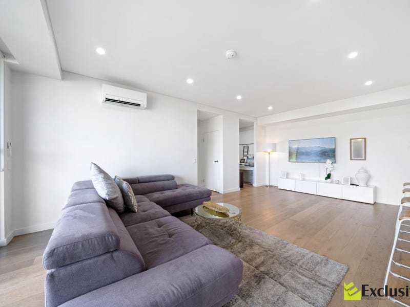 A108 / 98 Lakeside Parade, Jordan Springs