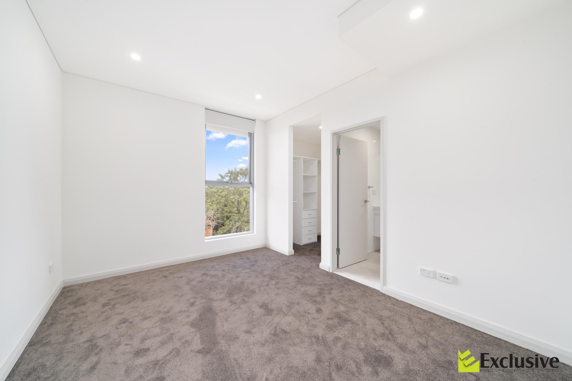 207 / 10 Smallwood Avenue, Homebush