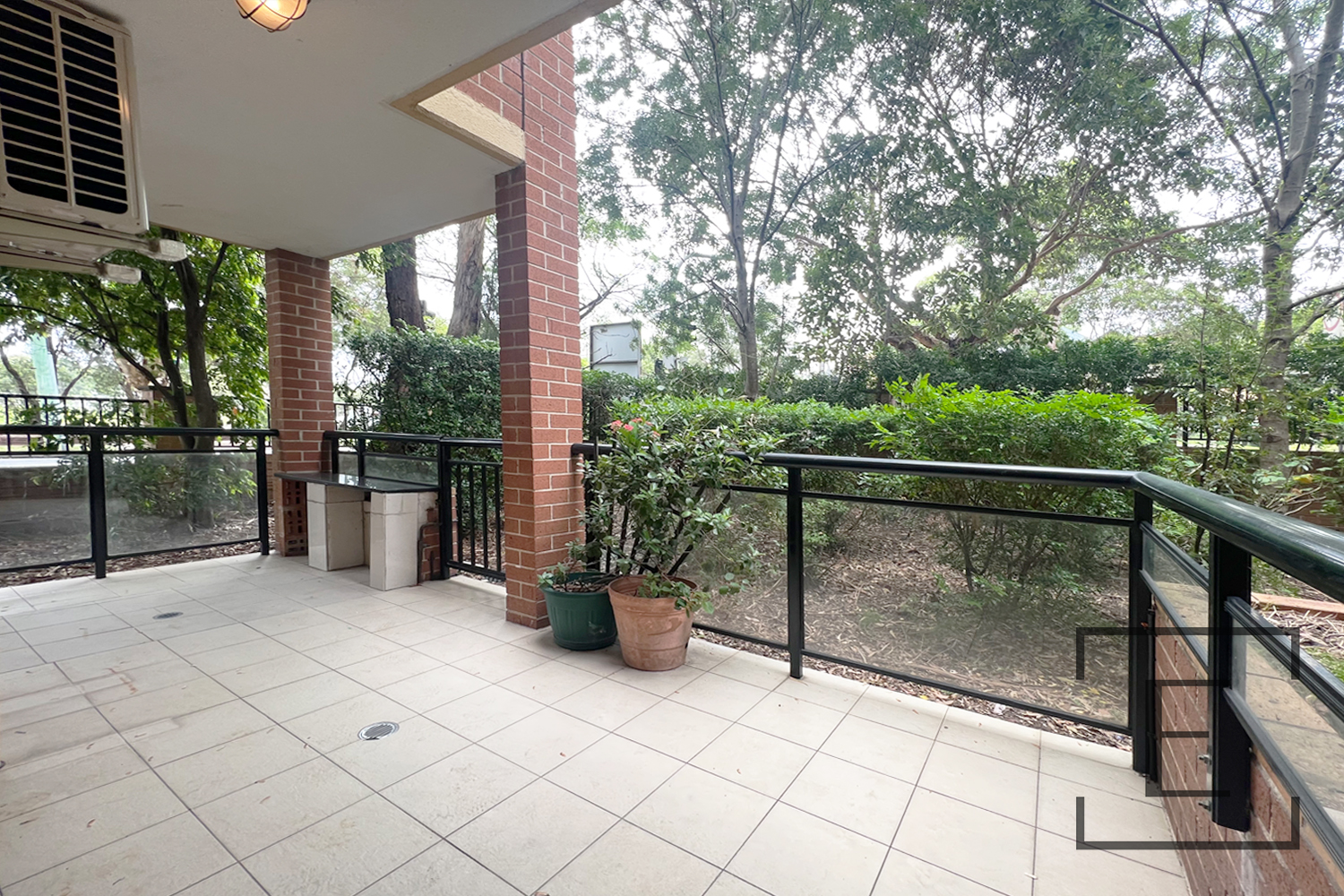 1 / 50-54 Henley Road, Homebush West