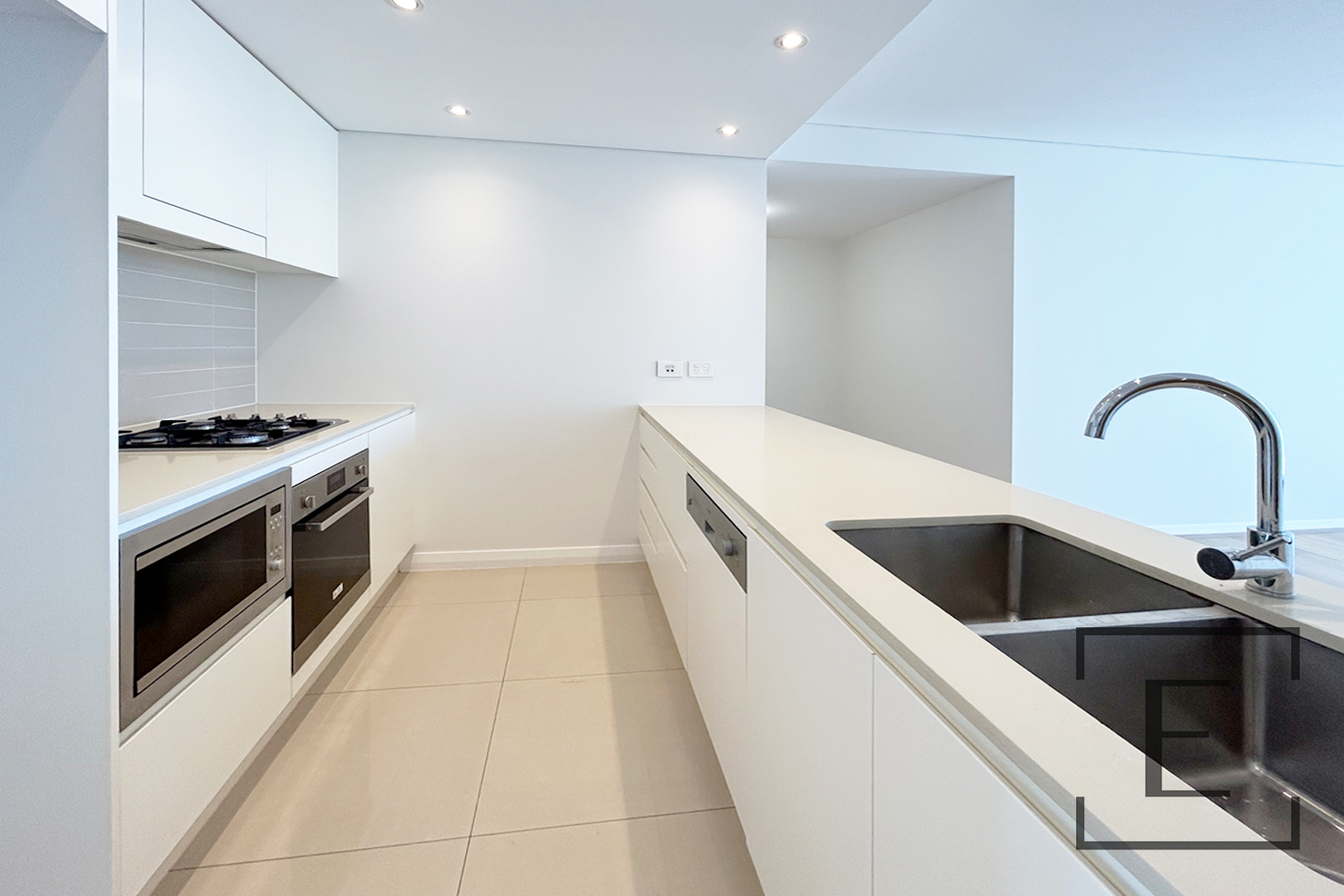 811 / 6 Baywater Drive, Wentworth Point