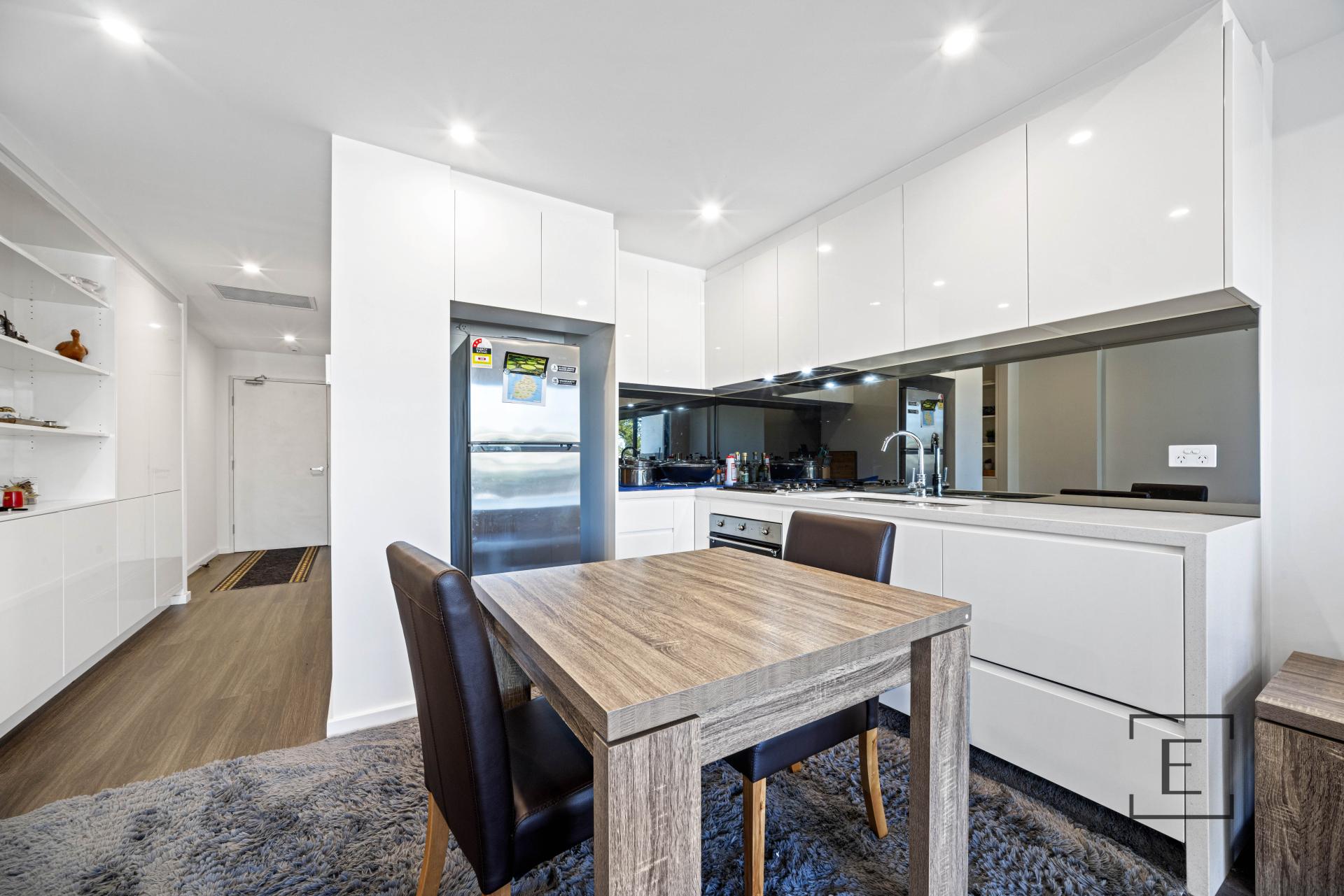 8 / 25 Smallwood Avenue, Homebush