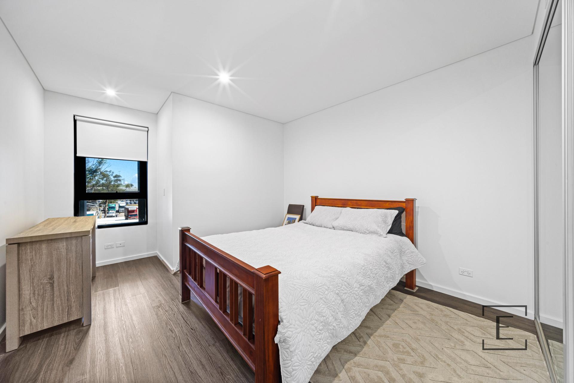 8 / 25 Smallwood Avenue, Homebush