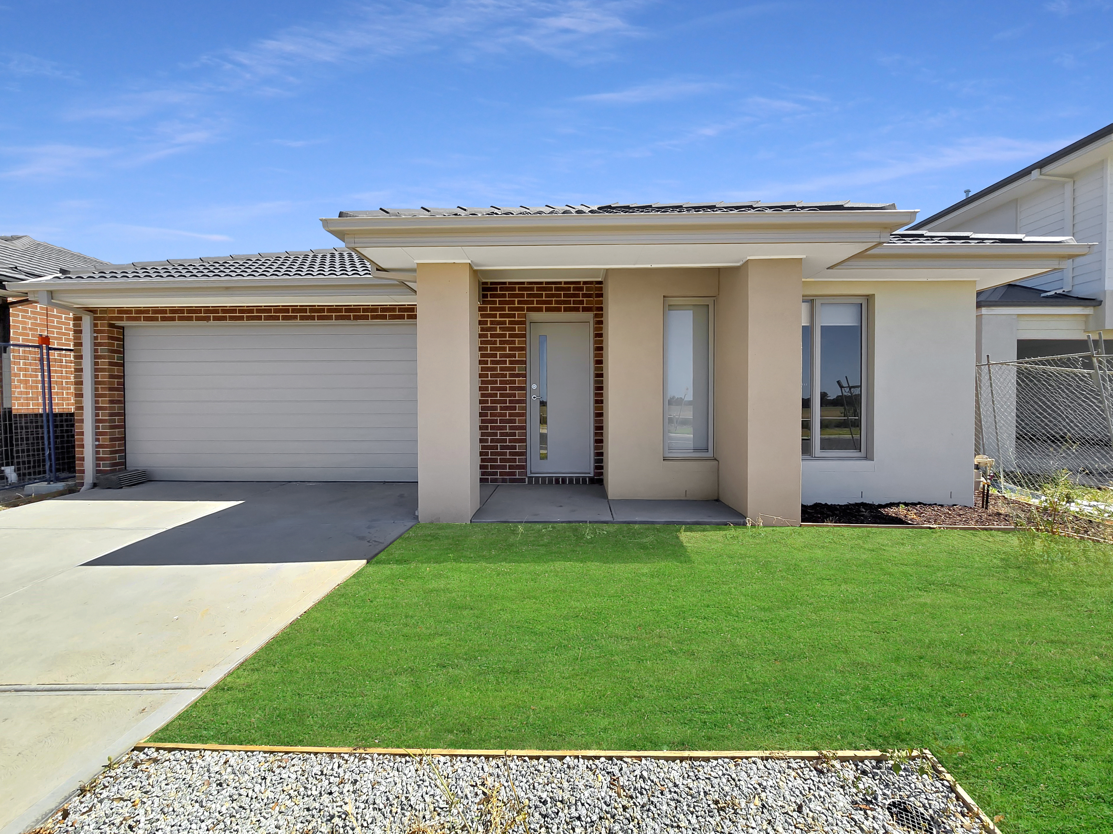 Listing image for 33 Rechenberg Boulevard, CHARLEMONT  VIC  3217