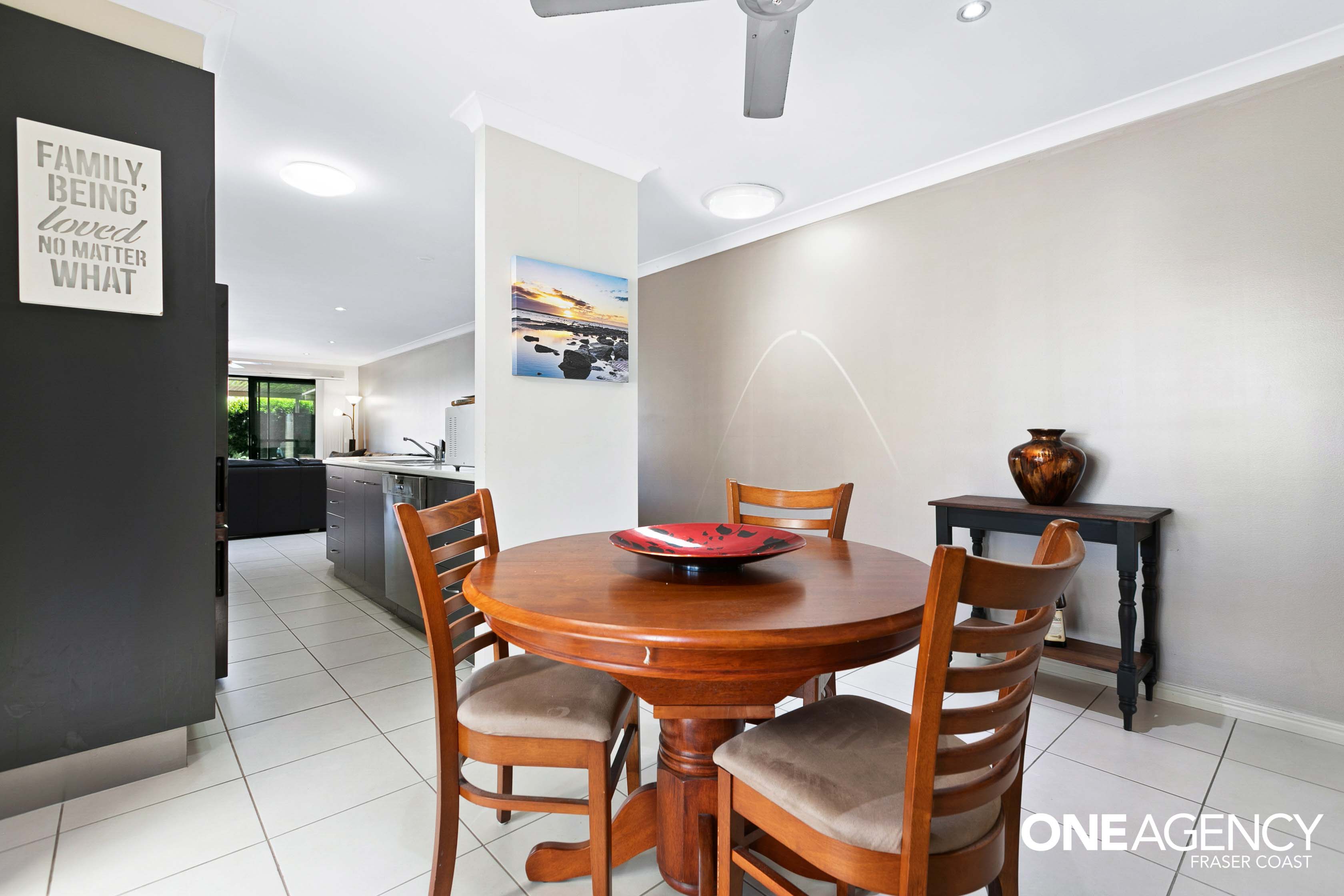 1 / 9 Carlisle Court, Kawungan