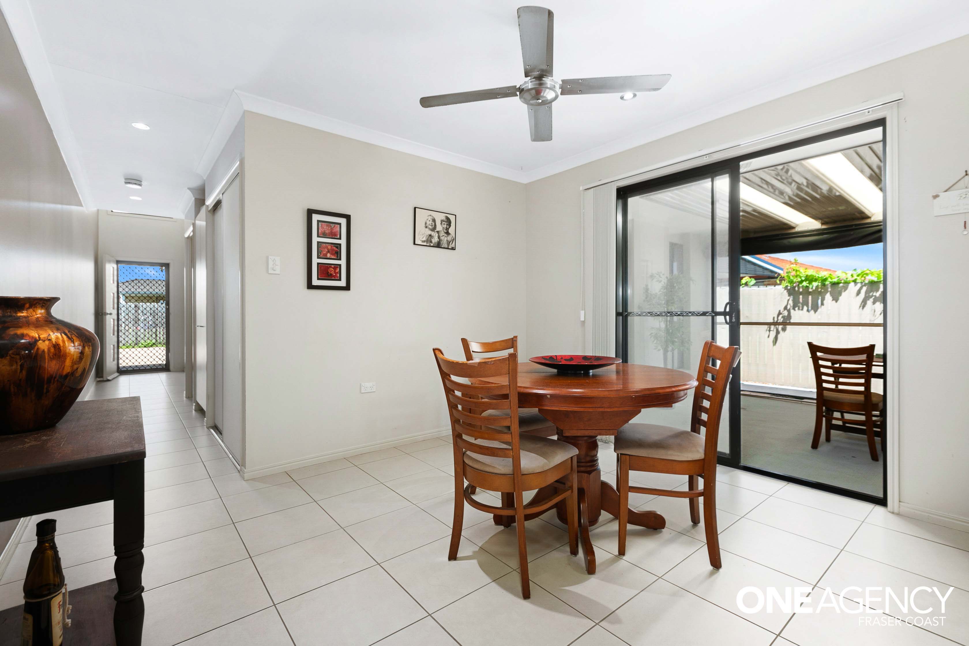 1 / 9 Carlisle Court, Kawungan