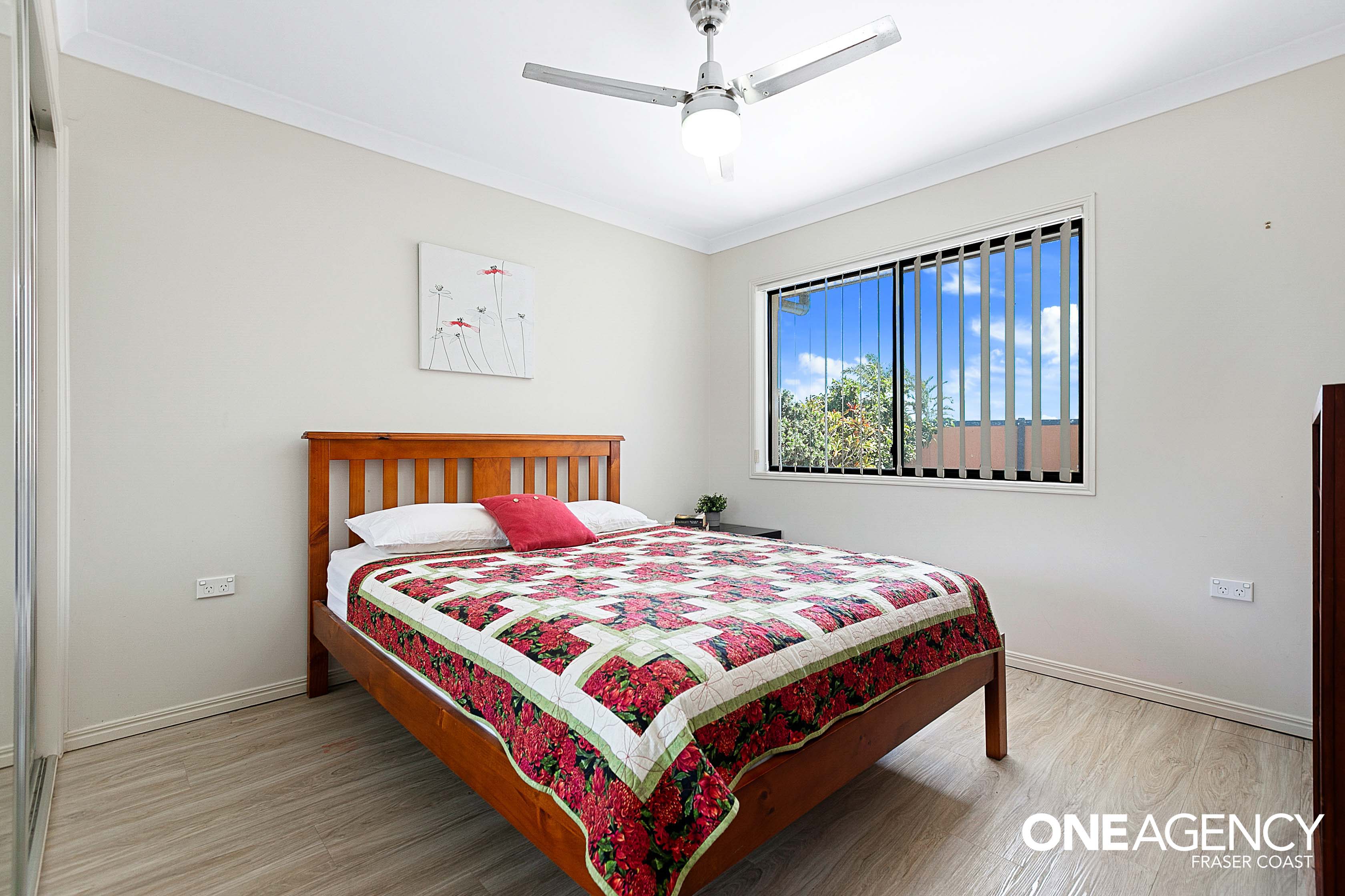1 / 9 Carlisle Court, Kawungan