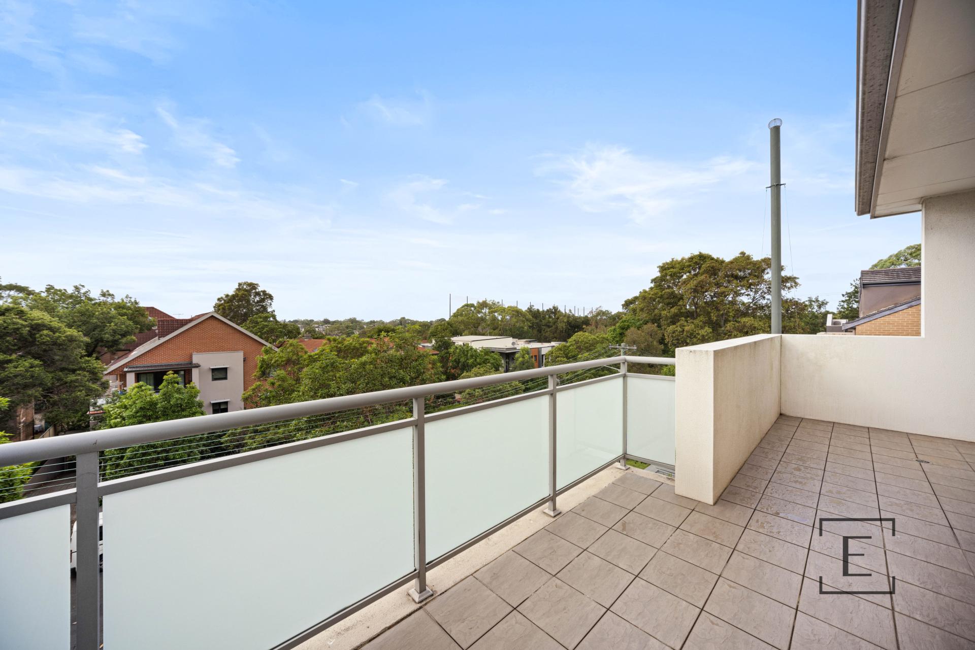 31 / 37-43 Eastbourne Road, Homebush West