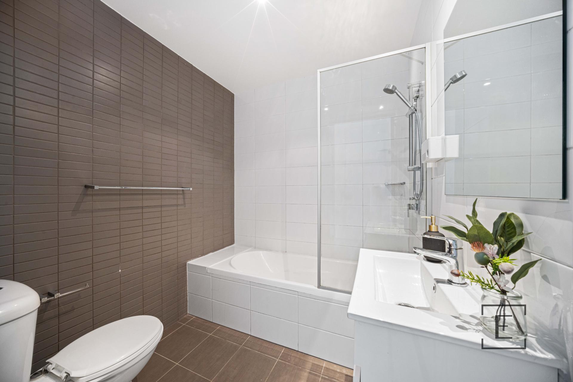 31 / 37-43 Eastbourne Road, Homebush West