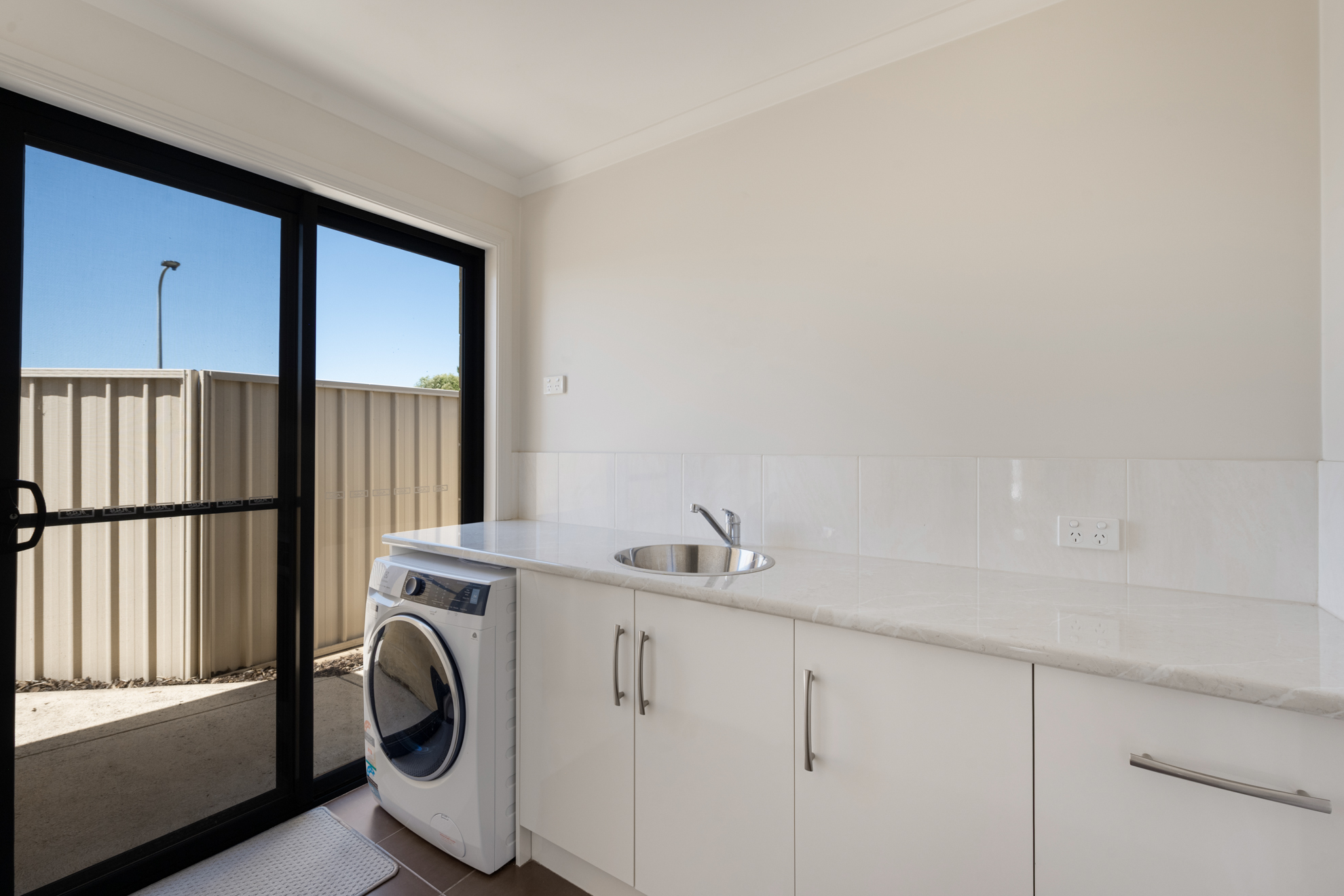1 / 3 Queens Court, Mount Gambier