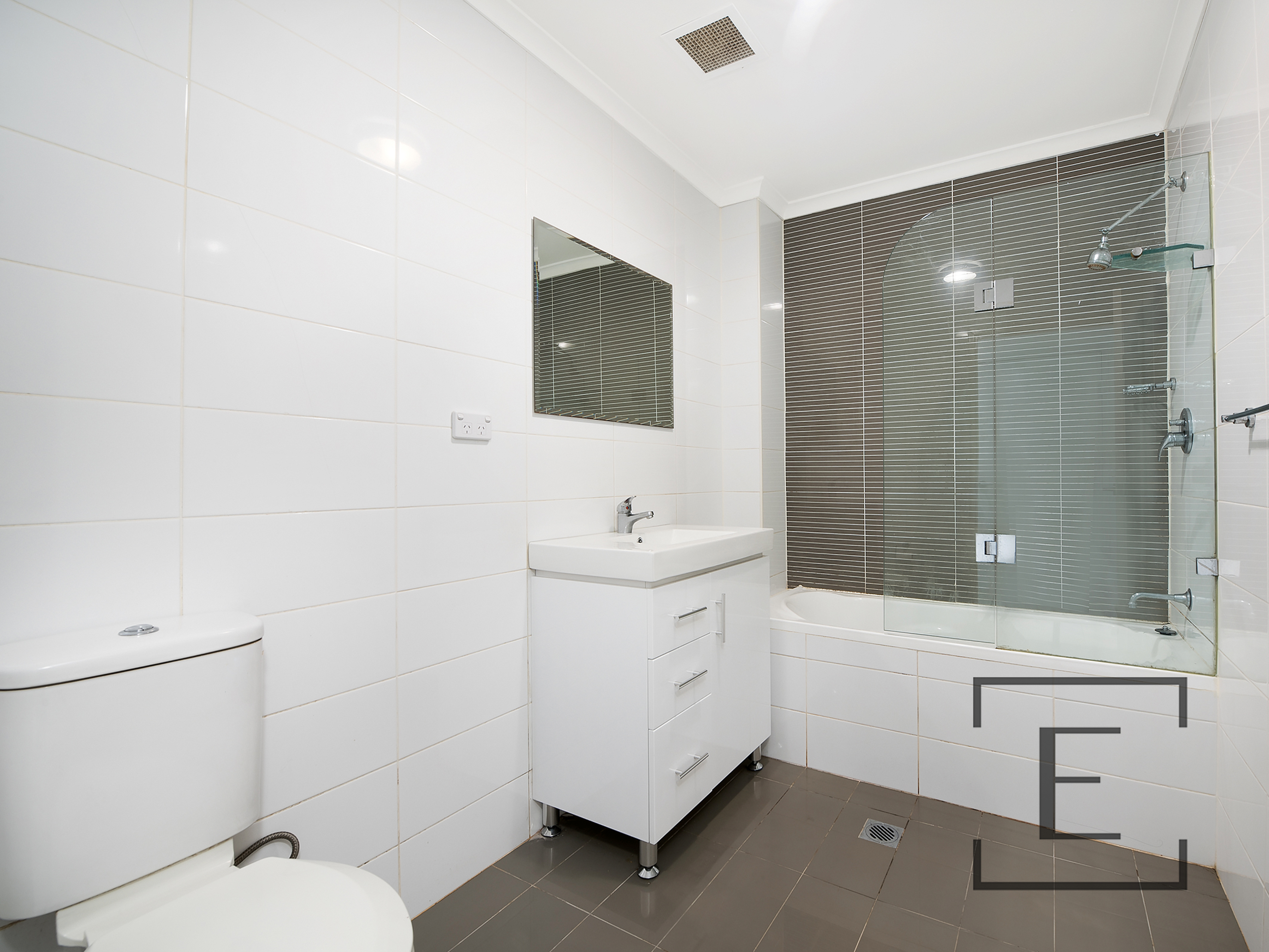 5 / 40-42 Henley Road, Homebush West