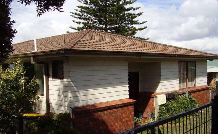 2 Dodds Street, Redhead
