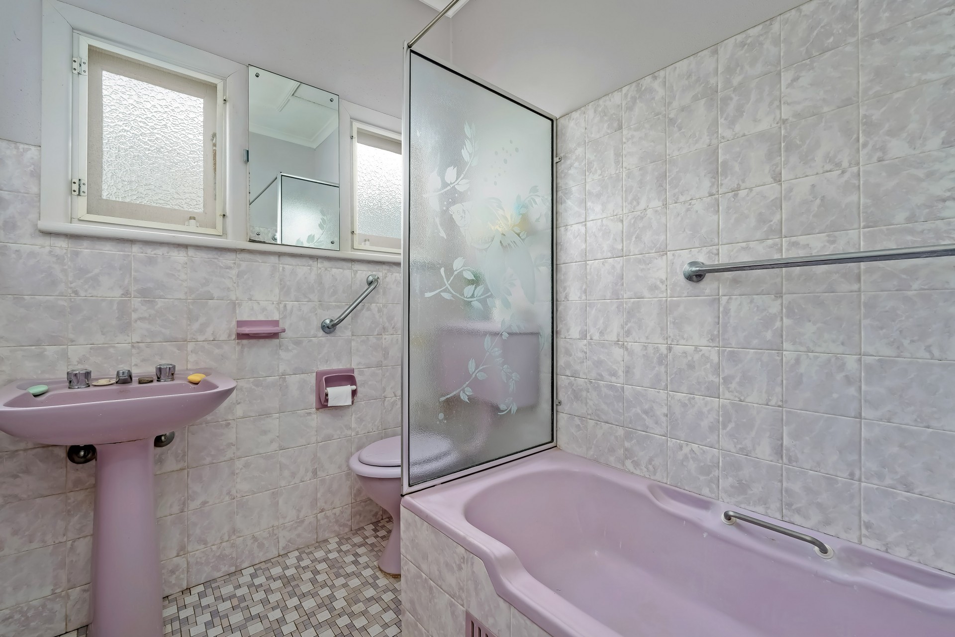 228 PENSHURST STREET, Beverly Hills